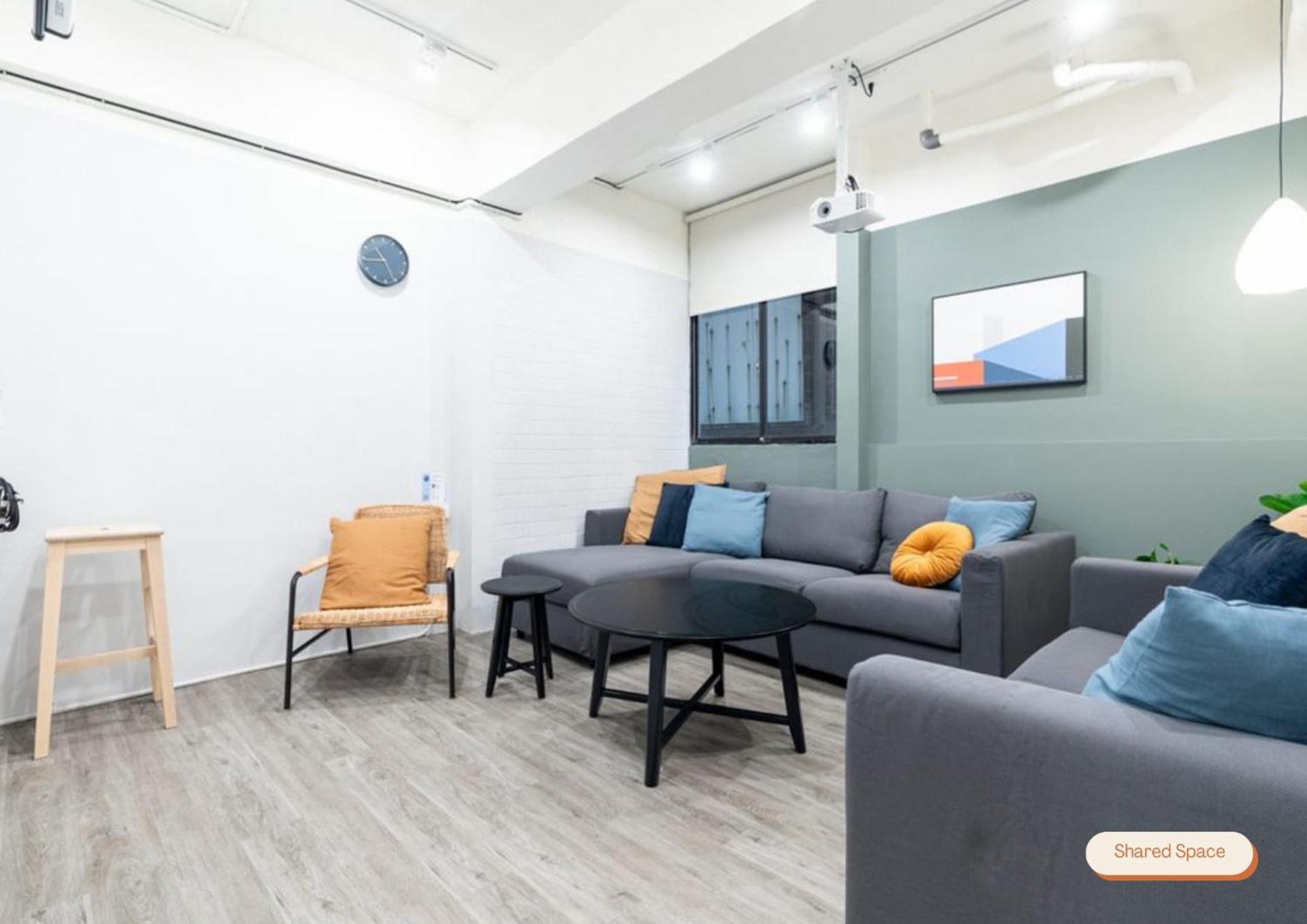 Lin Suites by Olala Homes