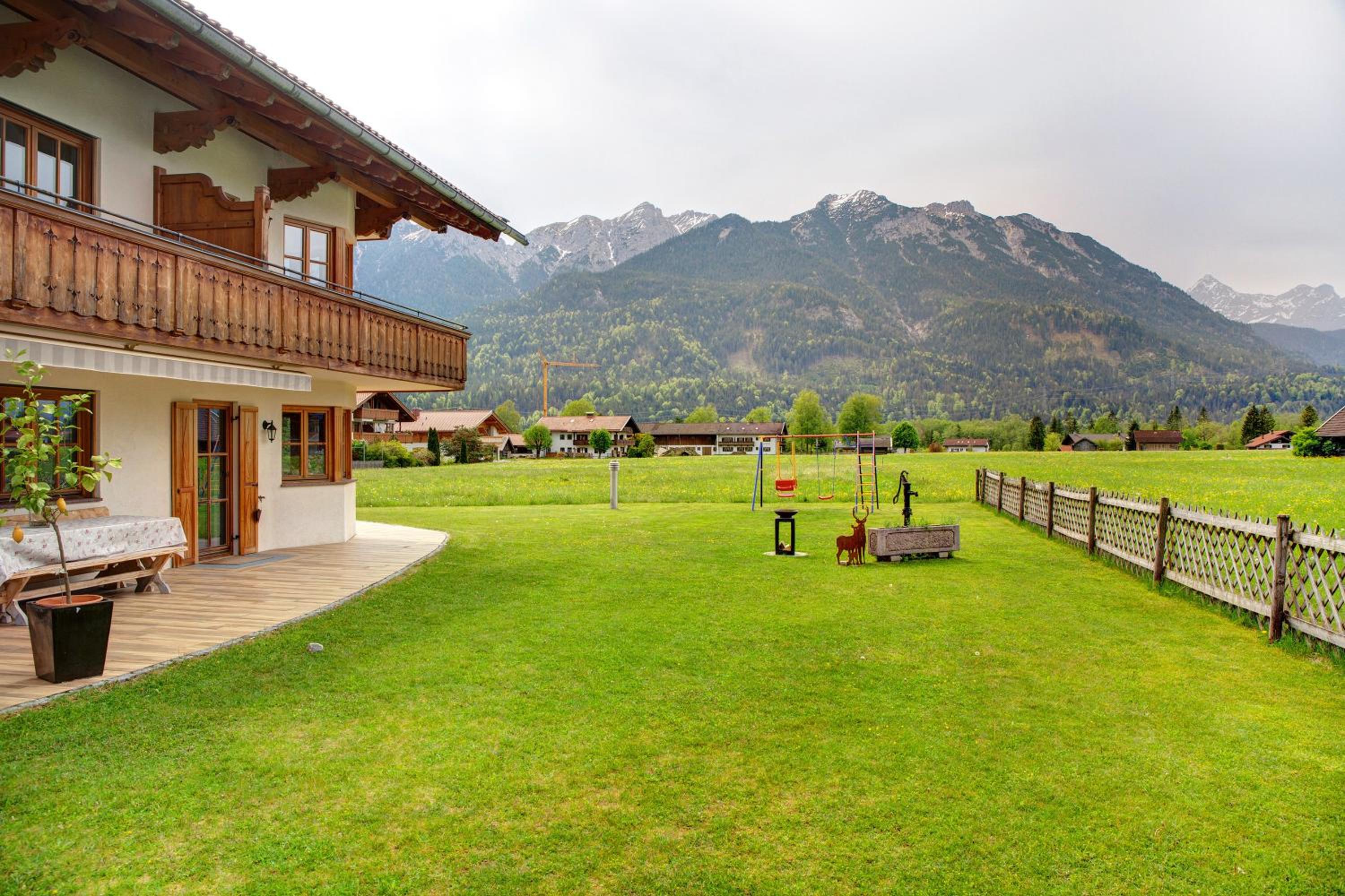 Landhaus Bergkulisse