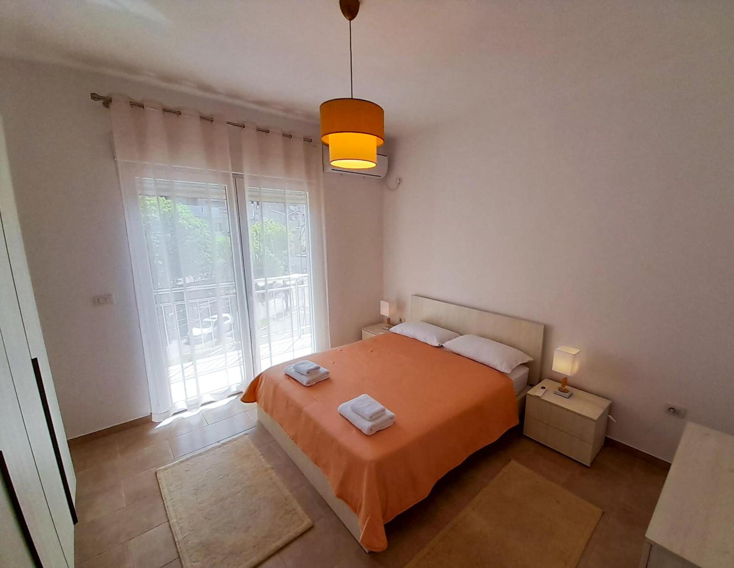 Brand NEW flat in Shkoder - near city centre photo 2