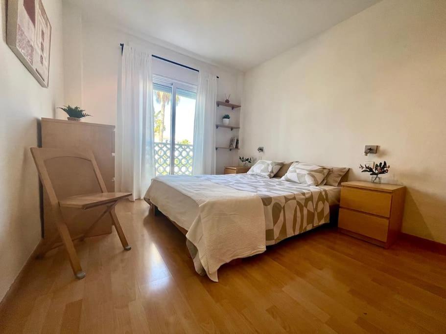 Family Holiday Apartment, Torremolinos