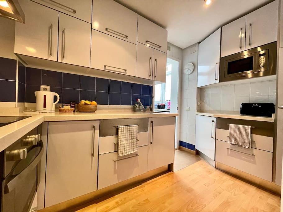 Family Holiday Apartment, Torremolinos