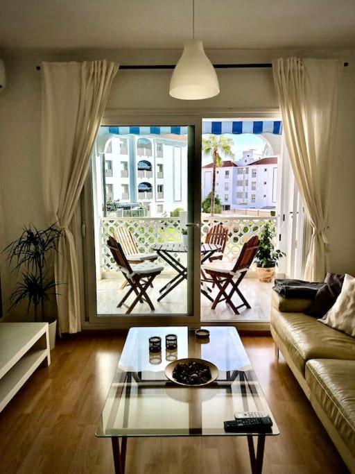 Family Holiday Apartment, Torremolinos