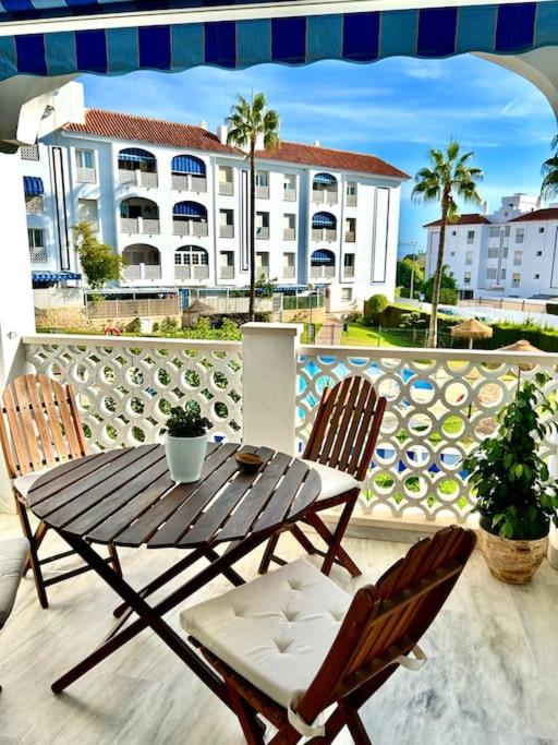 Family Holiday Apartment, Torremolinos
