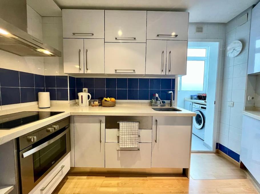 Family Holiday Apartment, Torremolinos