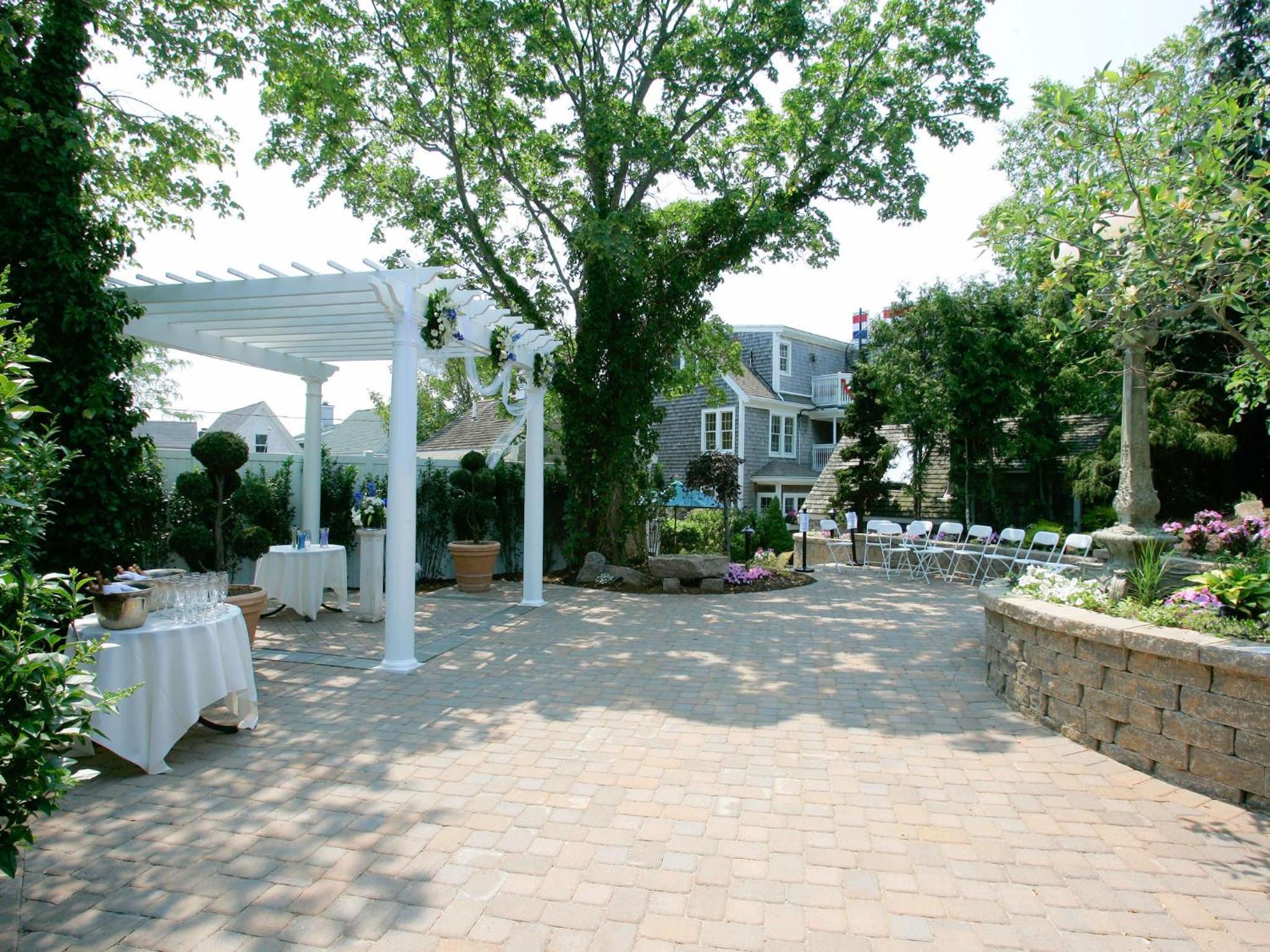 Brass Key Guesthouse Adults Only