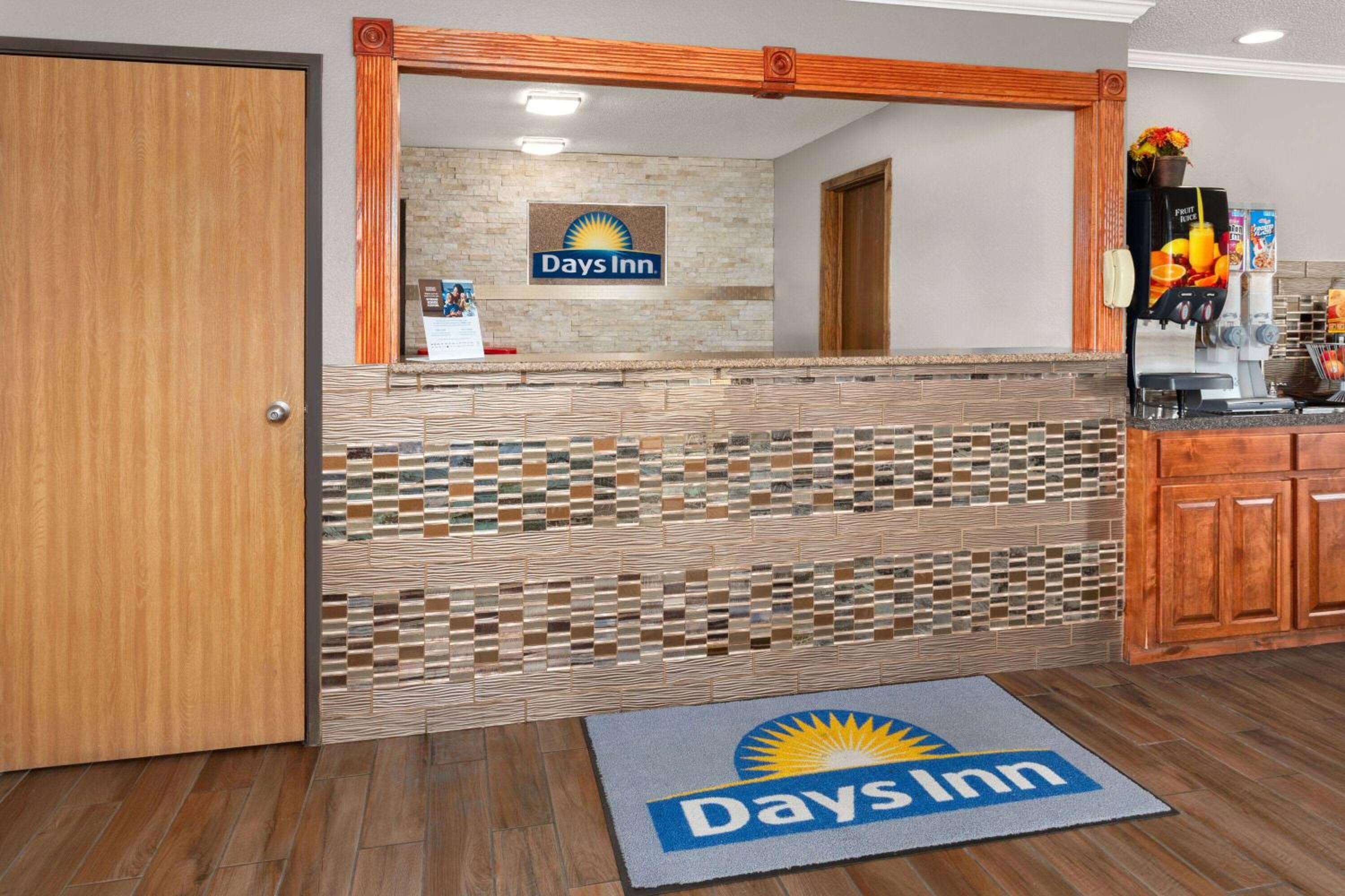 Ogallala Vacations - Days Inn by Wyndham Ogallala - Property Image 5