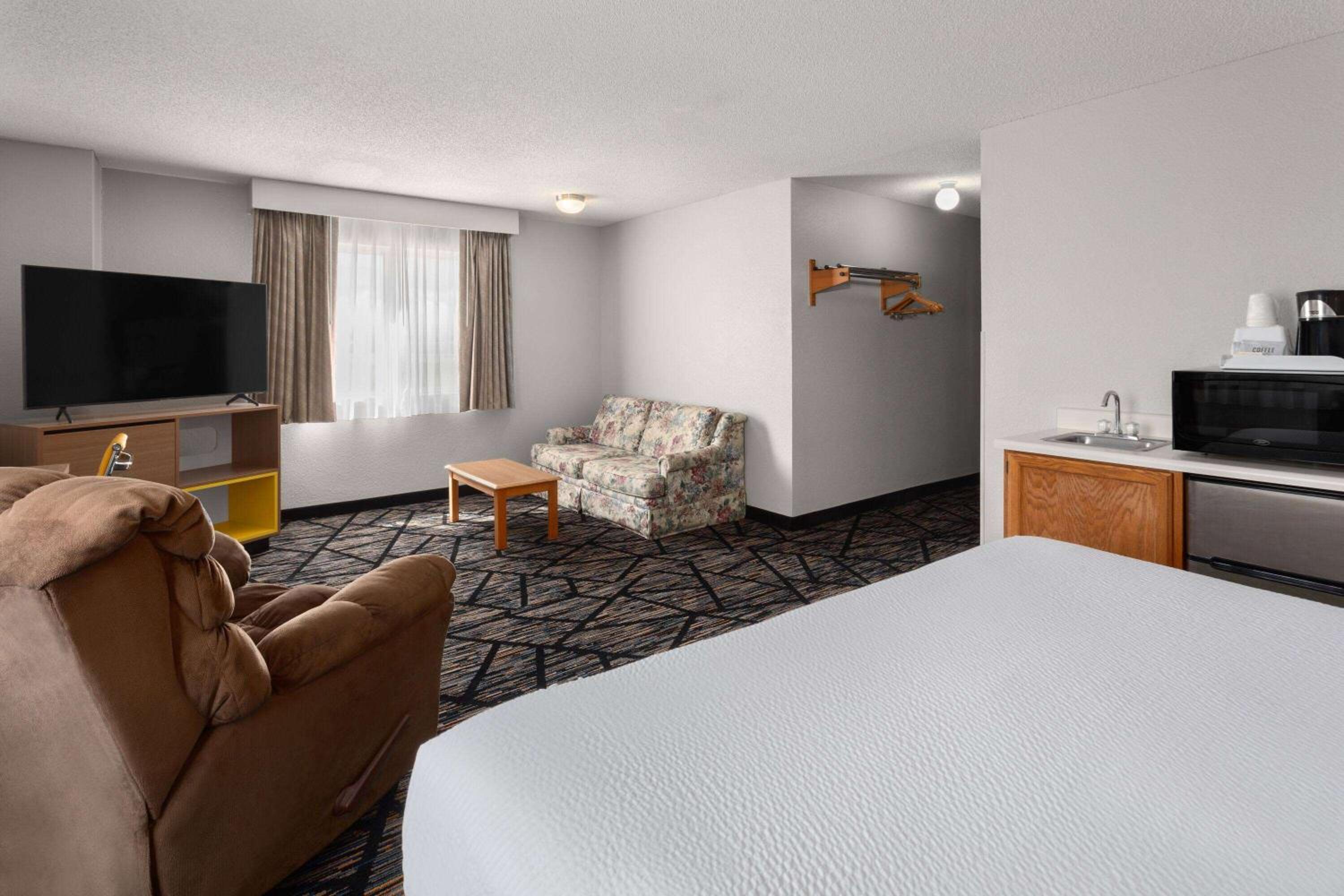 Ogallala Vacations - Days Inn by Wyndham Ogallala - Property Image 15