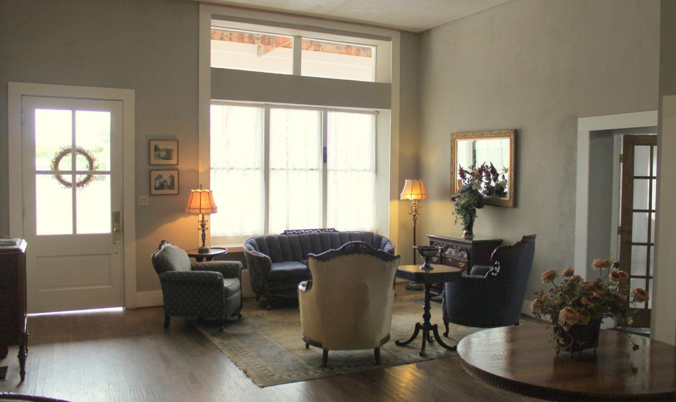 The Hotel Limpia