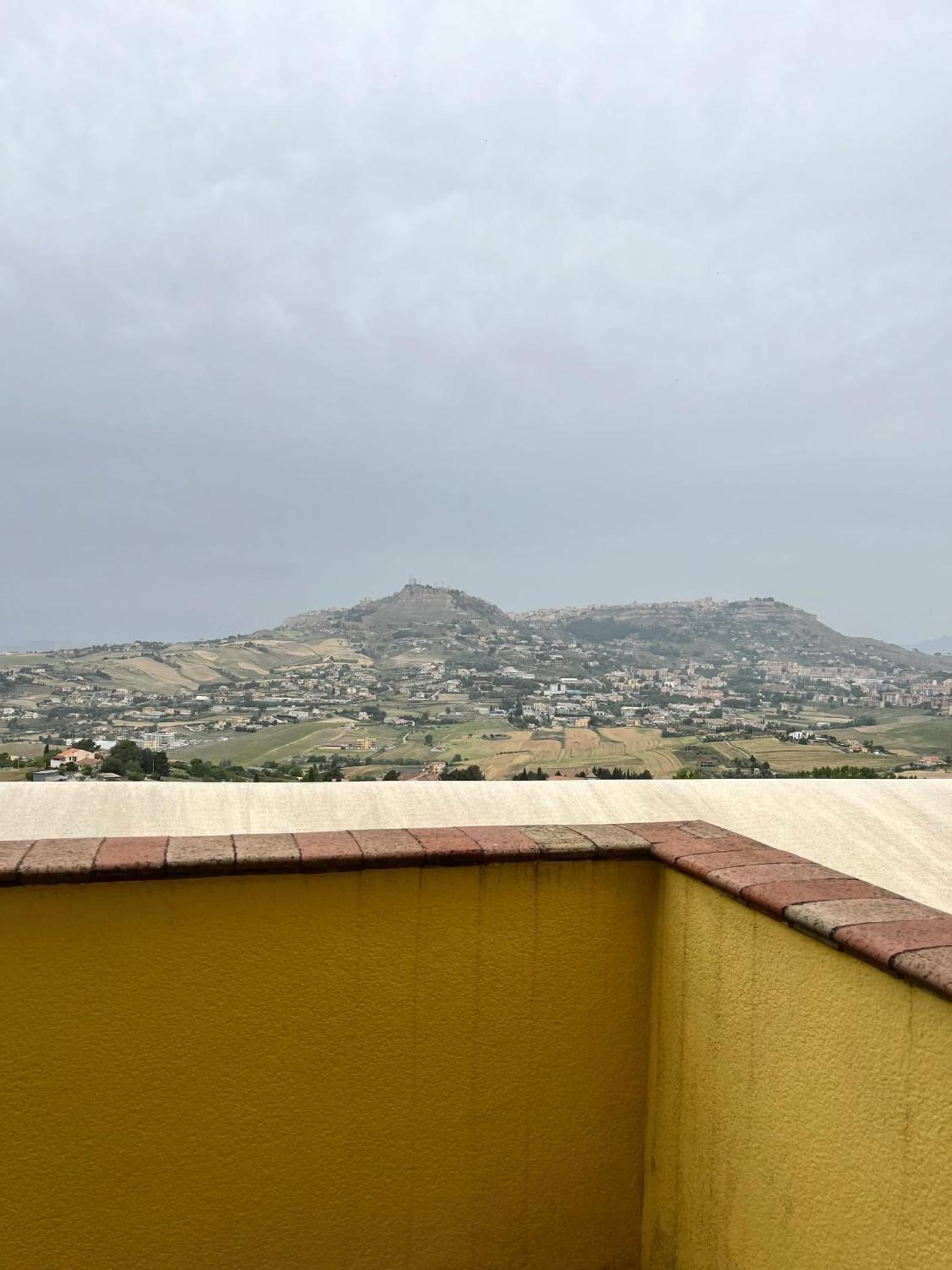 Refined Villa in Enna with Private Pool