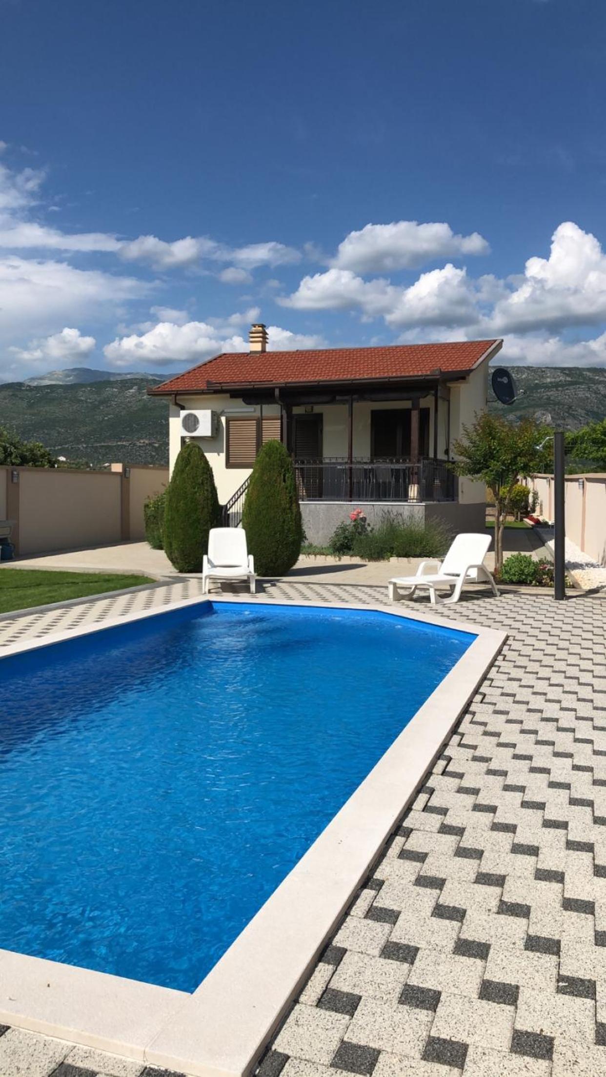Villa Rose