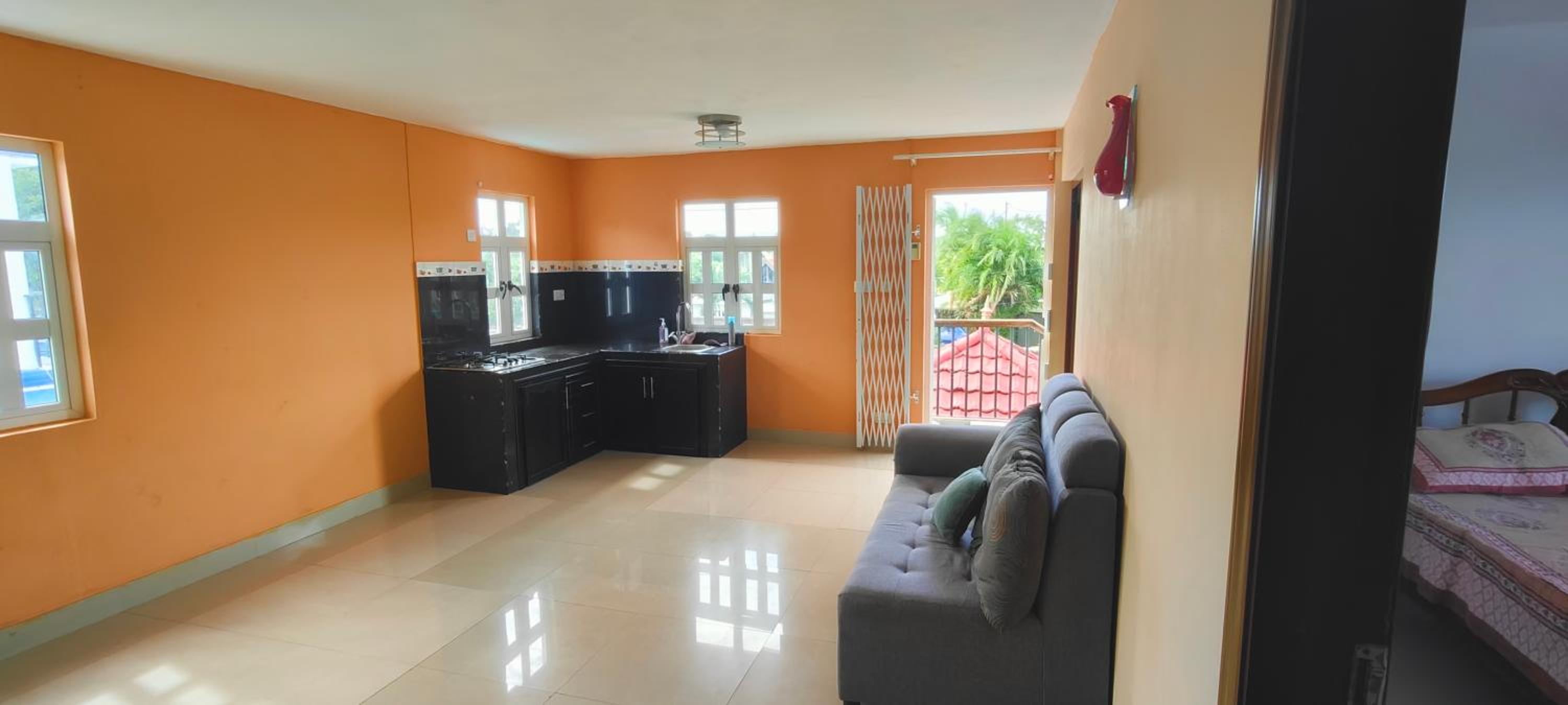 Lassys Villa view 5