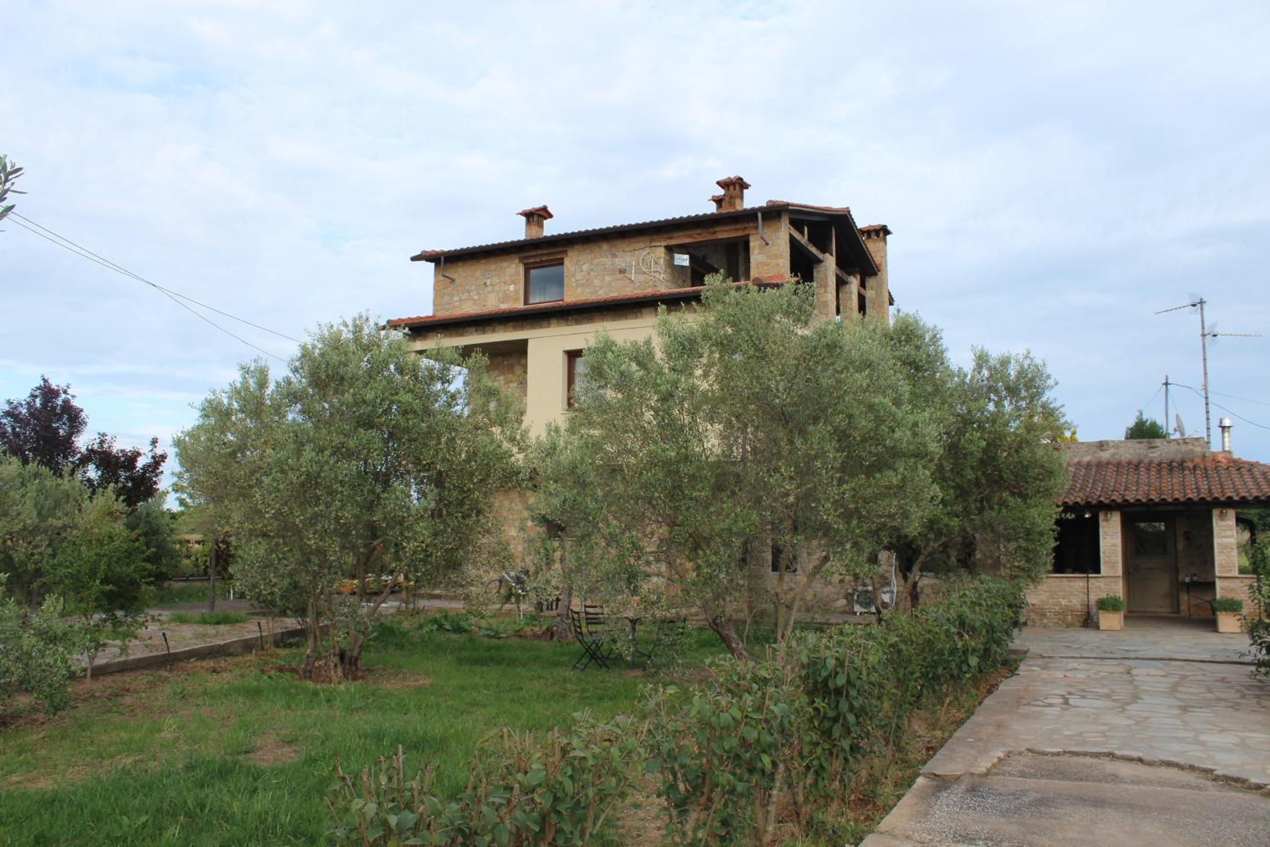 Photo 16