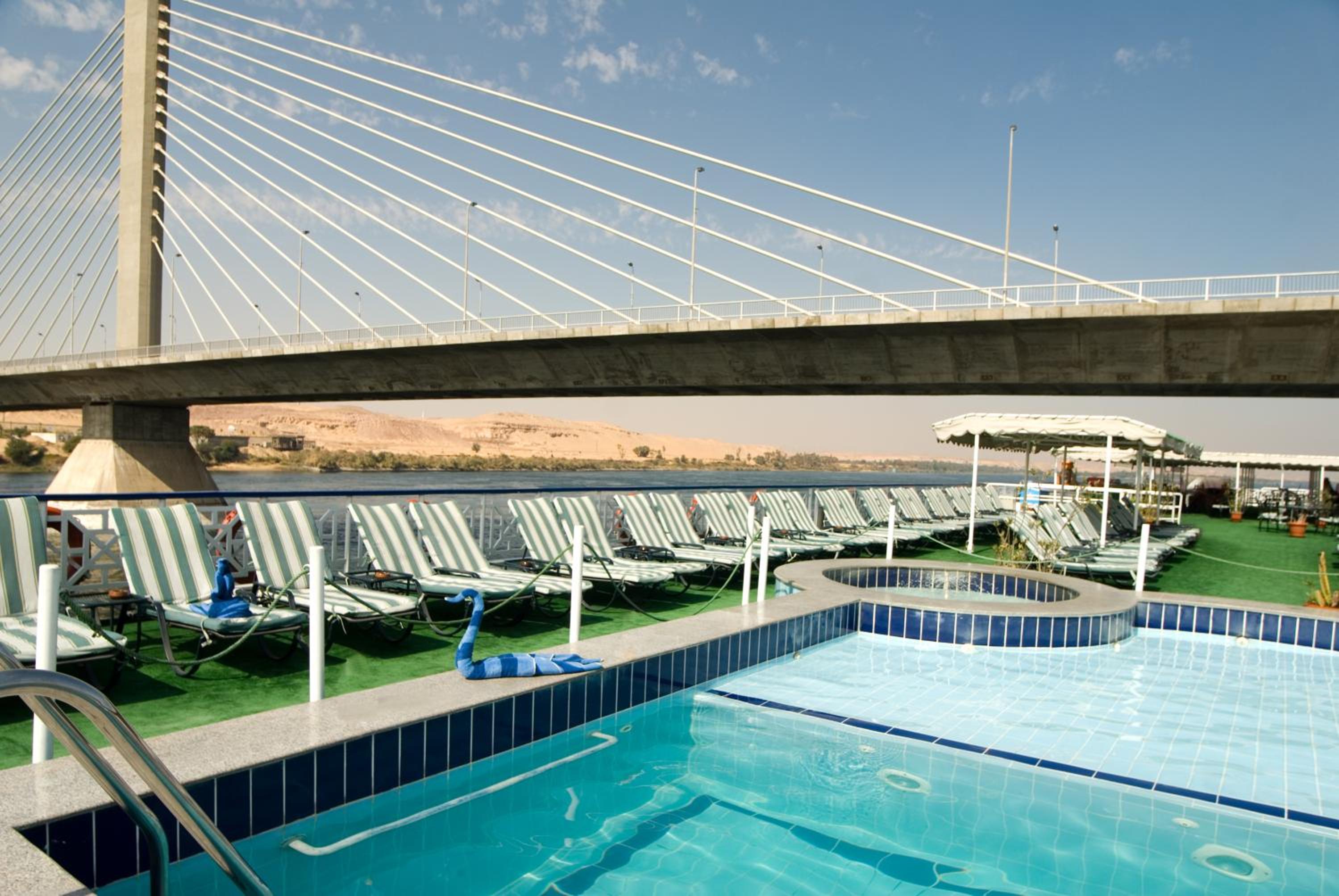 M/s Nile crown II view 3