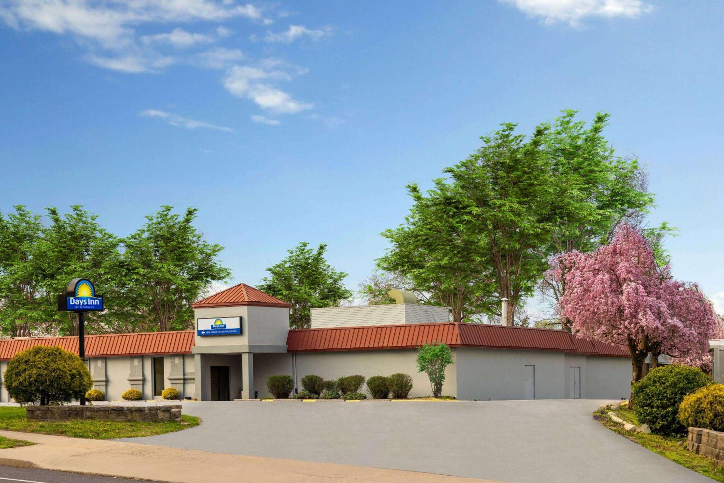 Days Inn by Wyndham Pottstown view 3