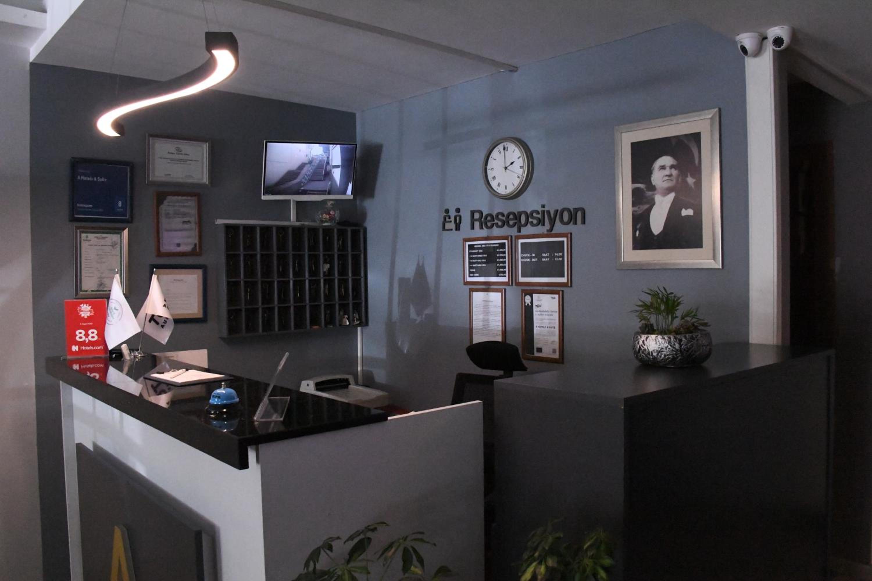 A Hotels & Suite - Image 43