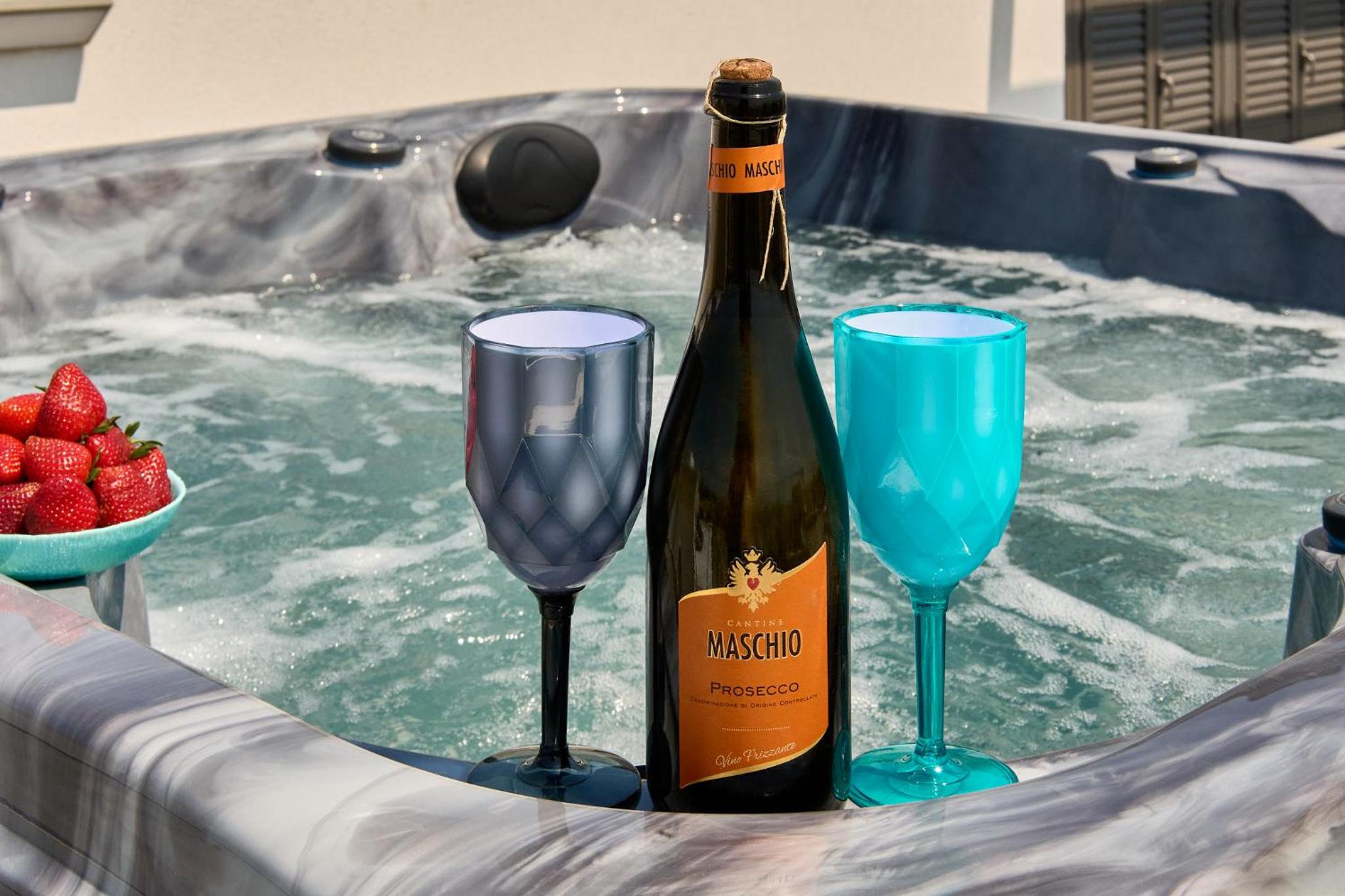 Rooftop apartment with jacuzzi