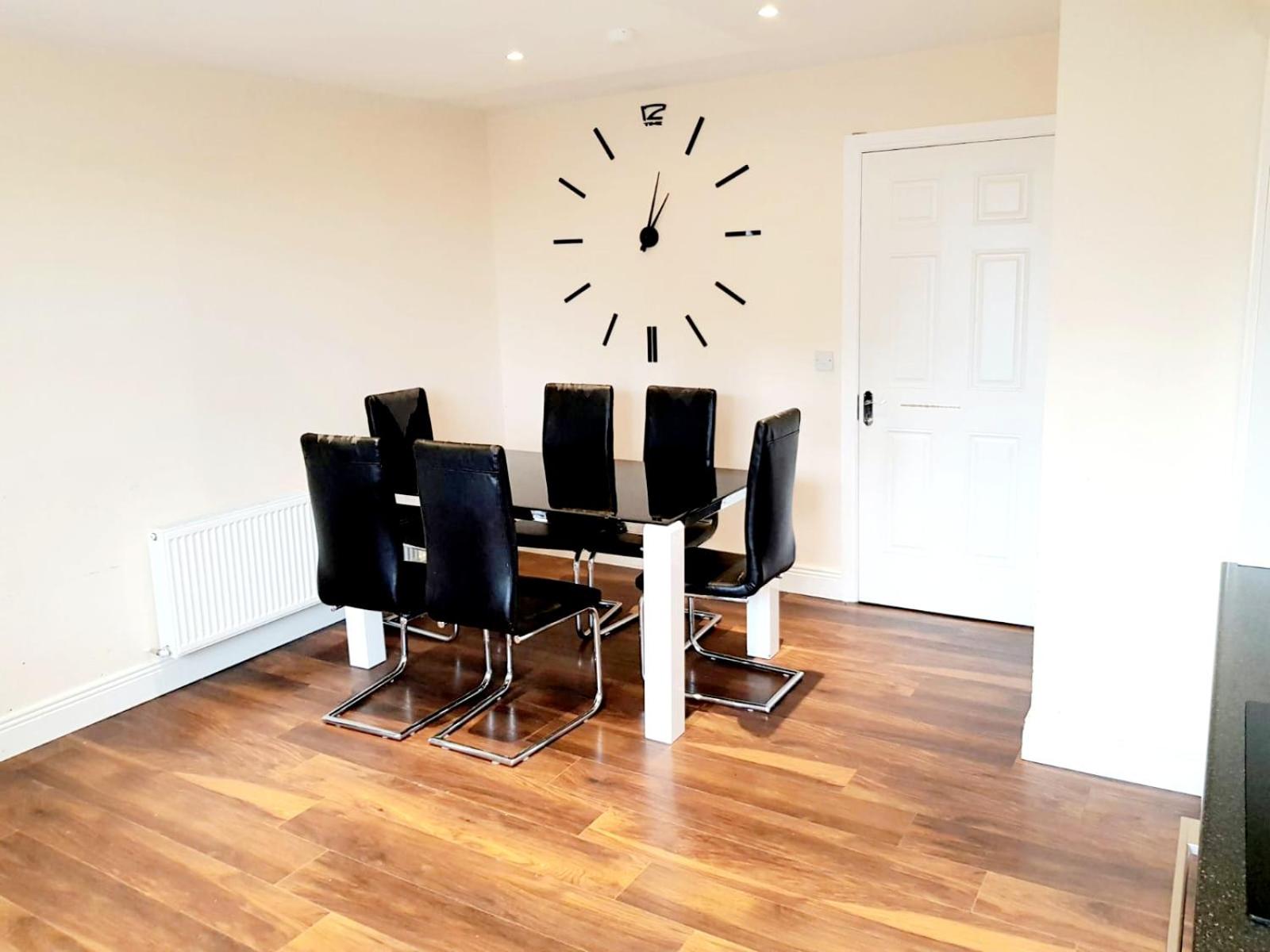 Private 3 bedroom house in Wexford town view 2