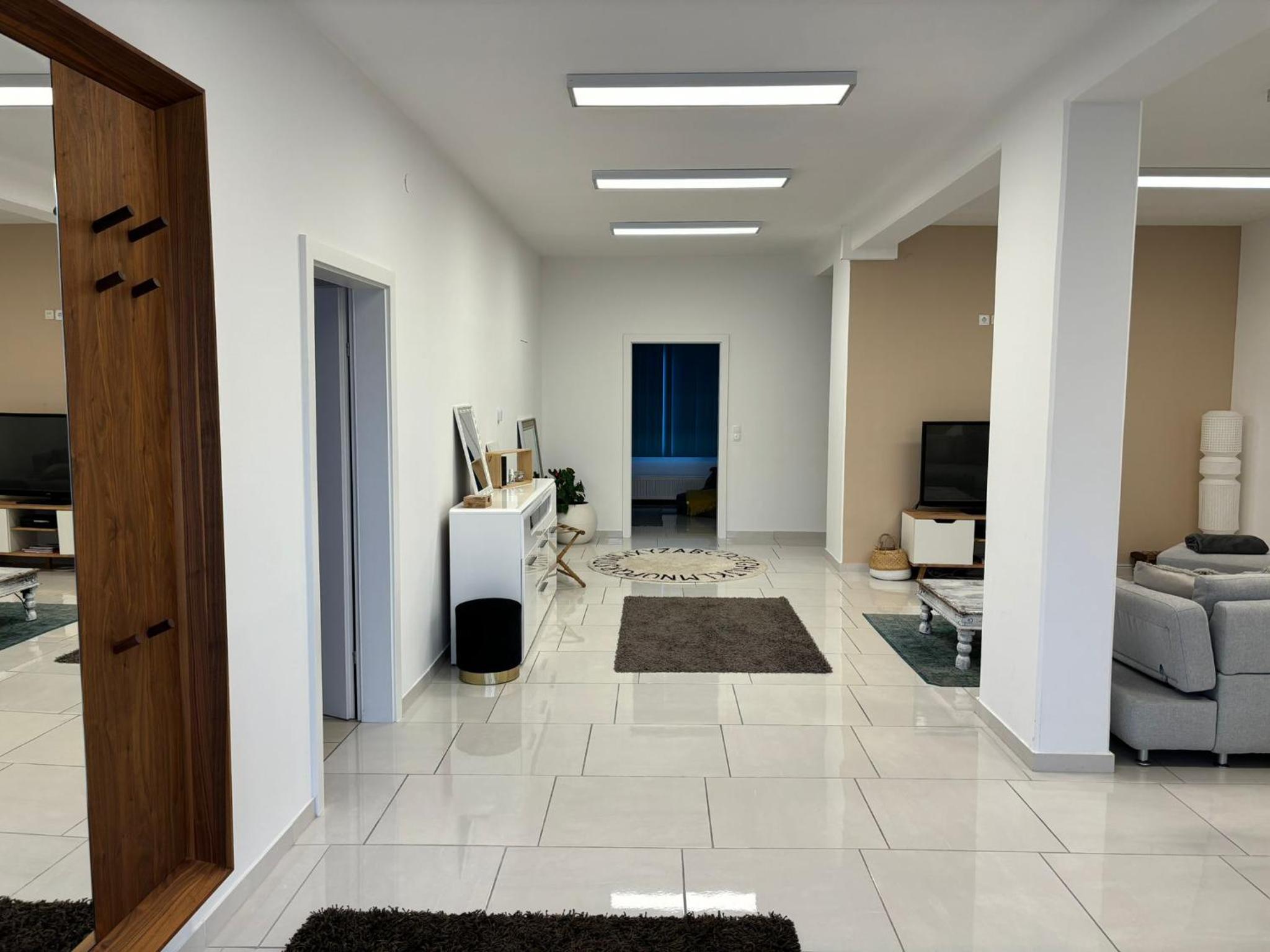 Stadtsuite mit Sauna in Wiener Neustadt 135 m2