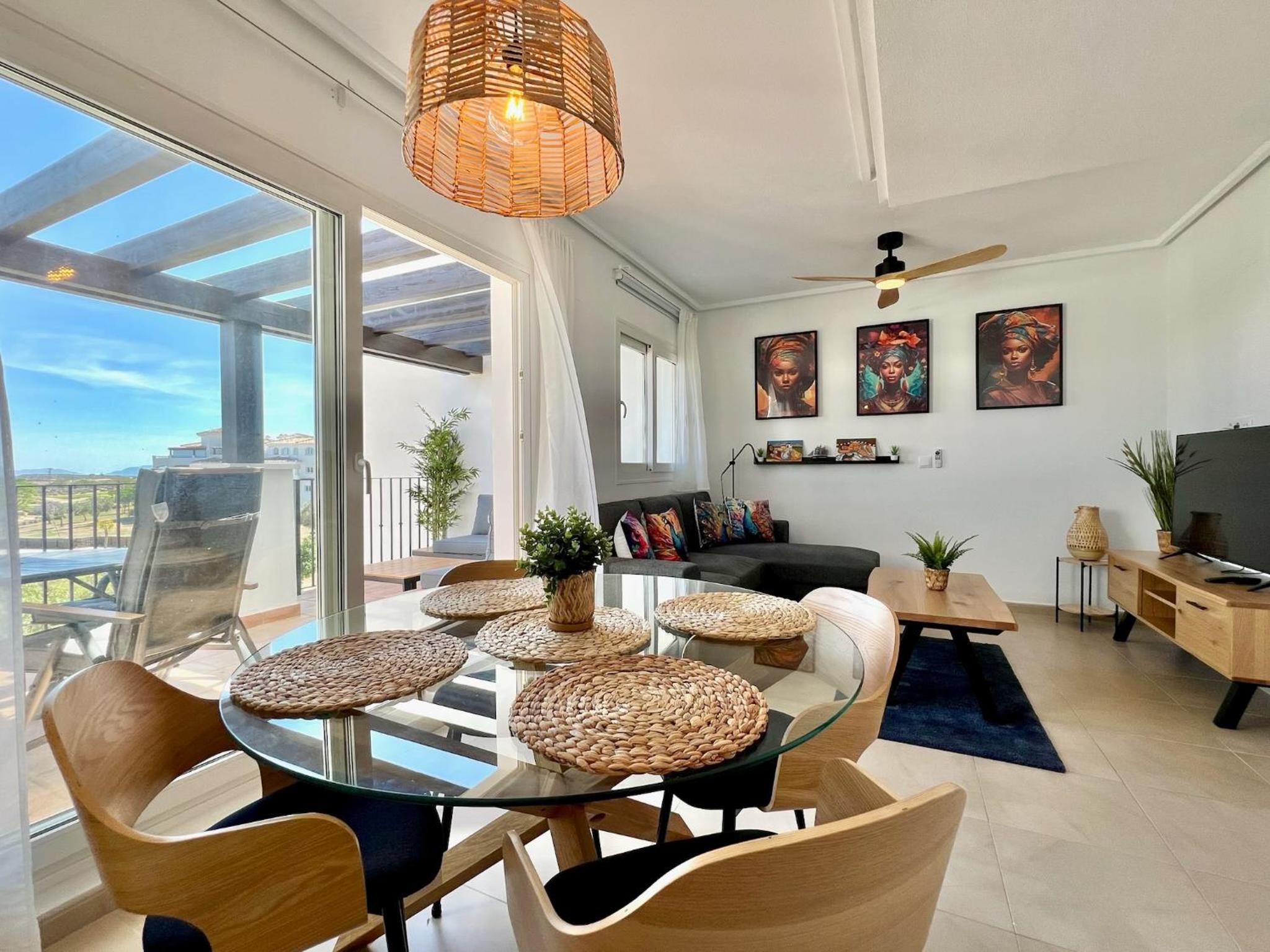 Stunning apartment with a beautiful pool/lake view