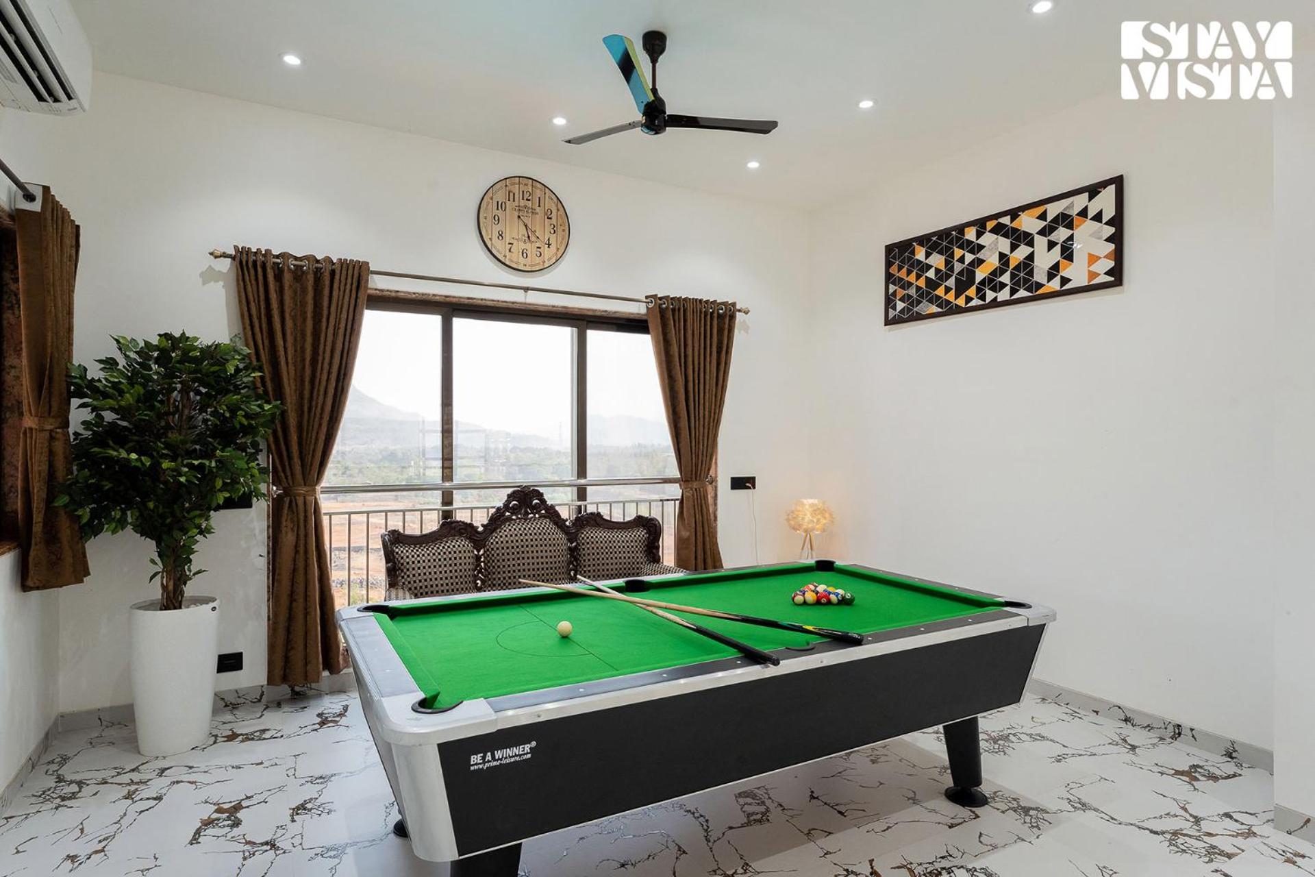 Crown Crest with Swimming Pool, Alfresco Dining & Lawn by StayVista view 2