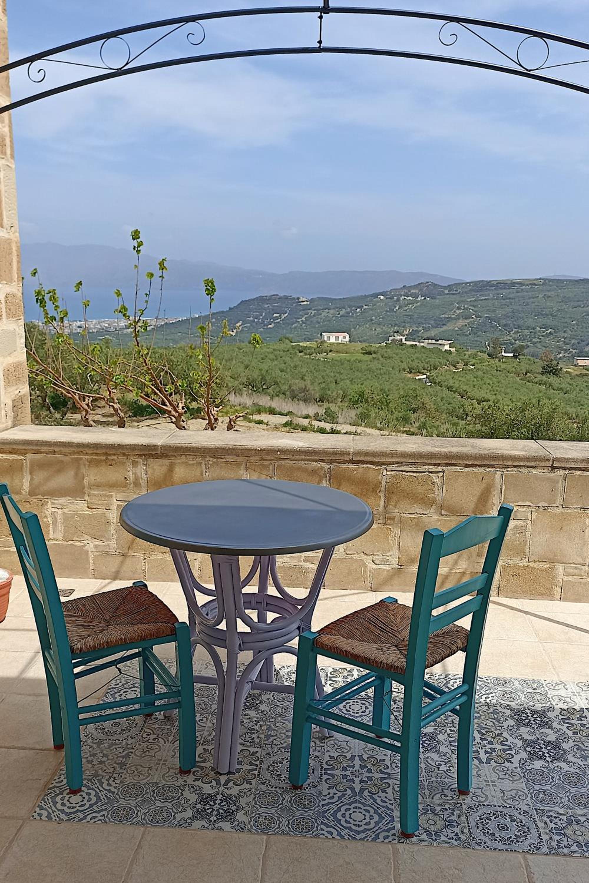 Mulberry Hill - amazing panoramic views - Kissamos view 4