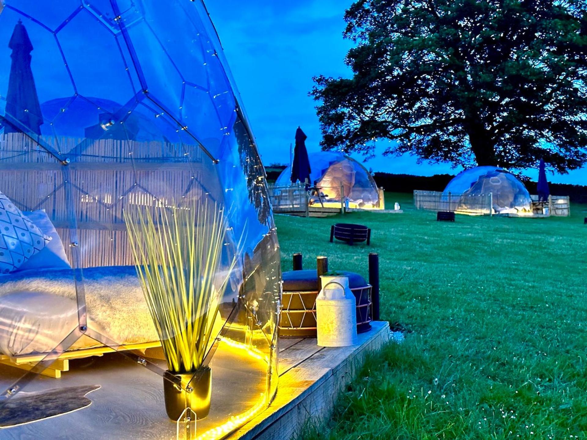 Deerstone Glamping-Boulsworth Hill Dome Hot tub