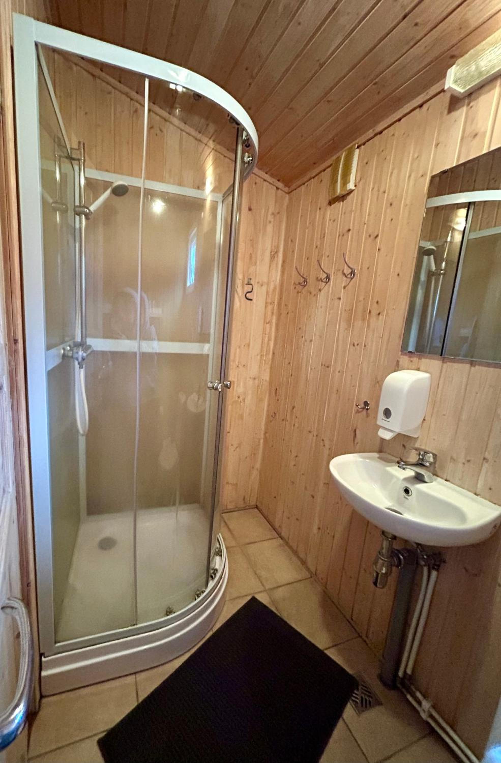 Arhus Cottage and Camping