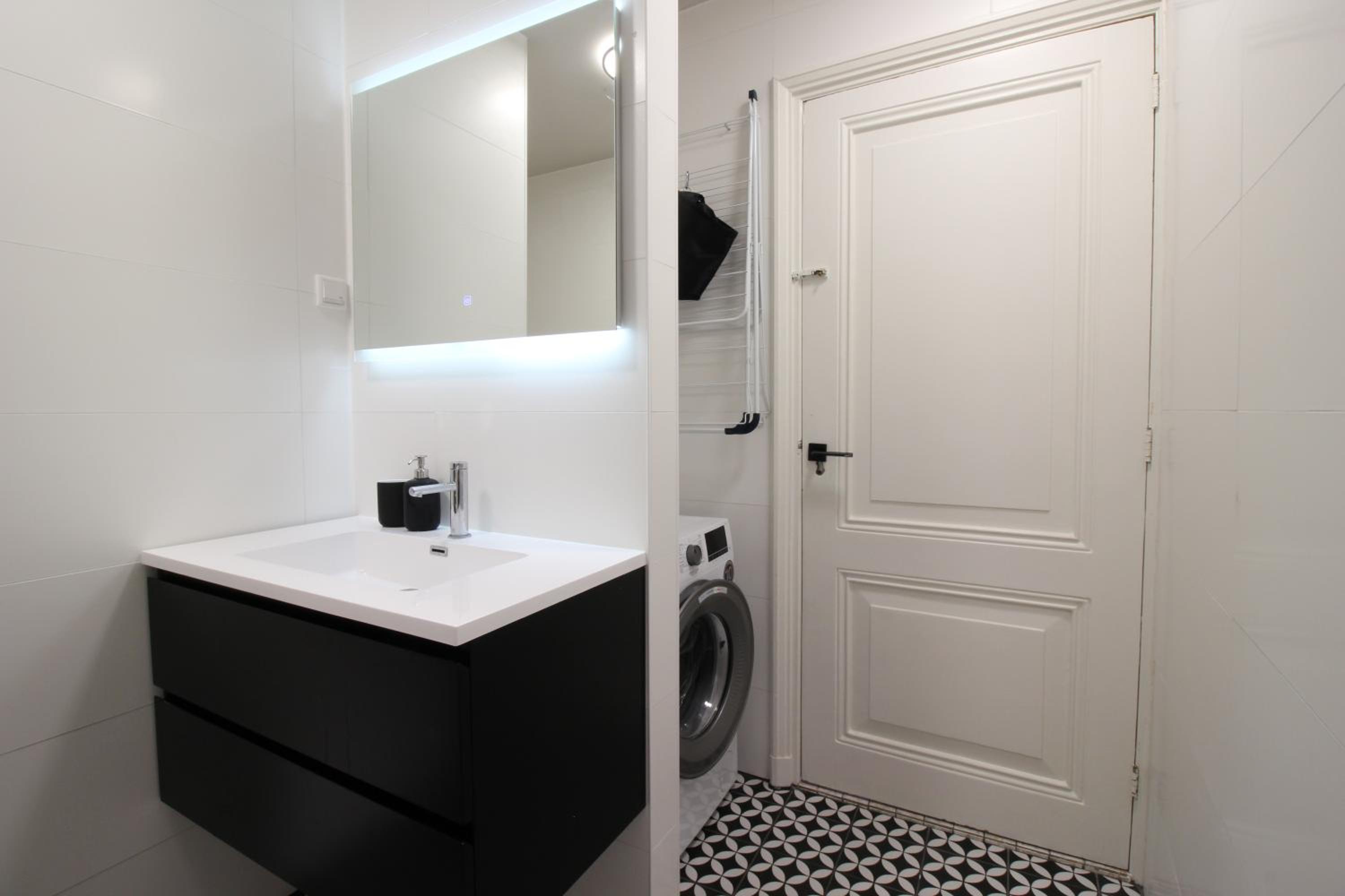 The Carriage House - Historic 3-Bedroom Apartment near Utrecht - Huize de Lekpoort Vianen view 4
