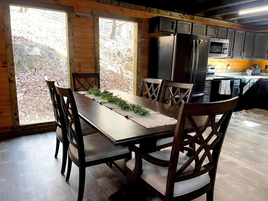 Sage Hill Cabin view 3