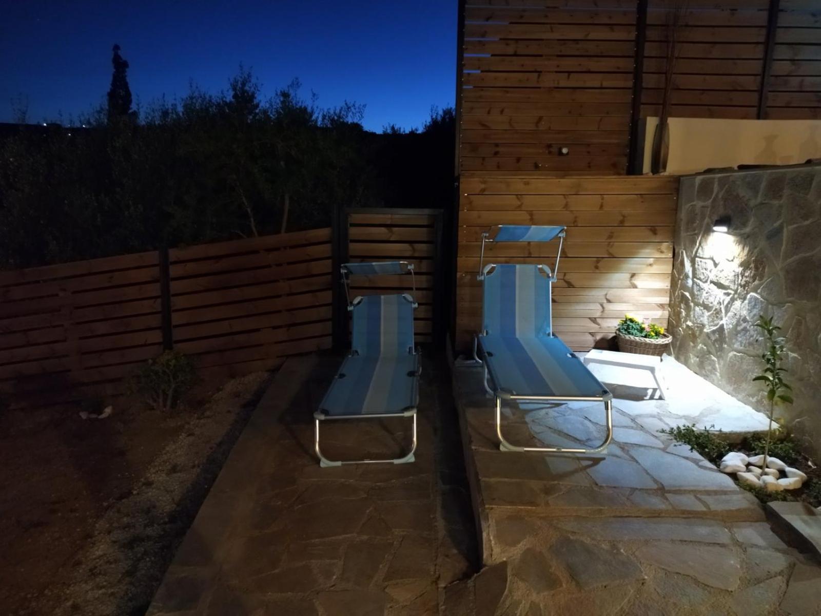 Kamara village house with private pool