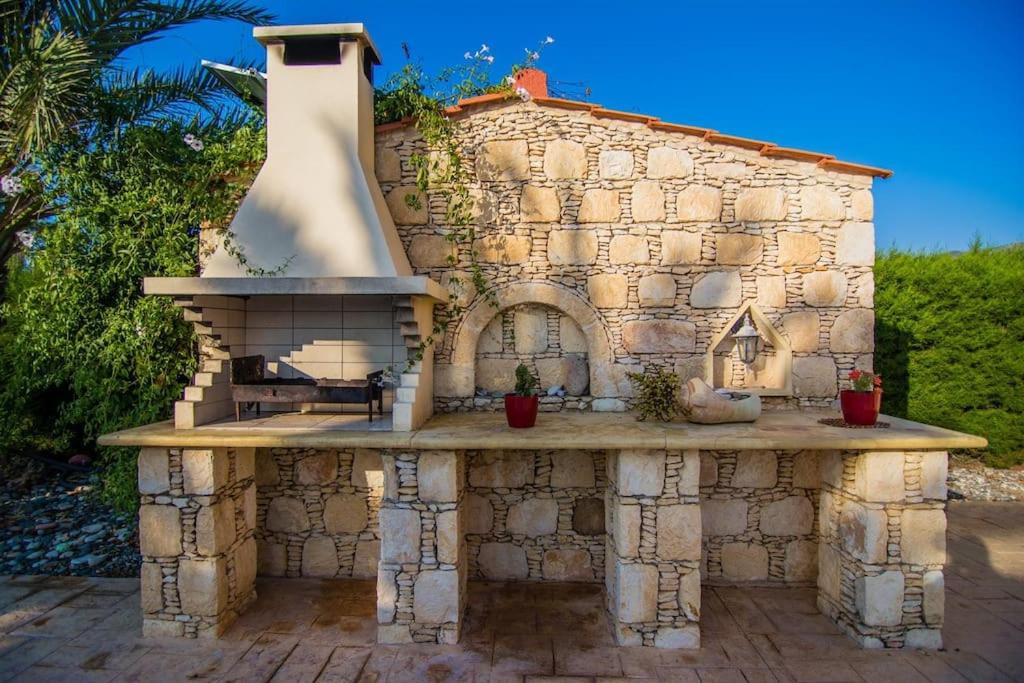 GEORGIA BEACH VILLA