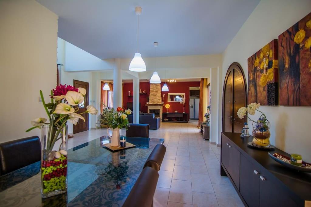 GEORGIA BEACH VILLA