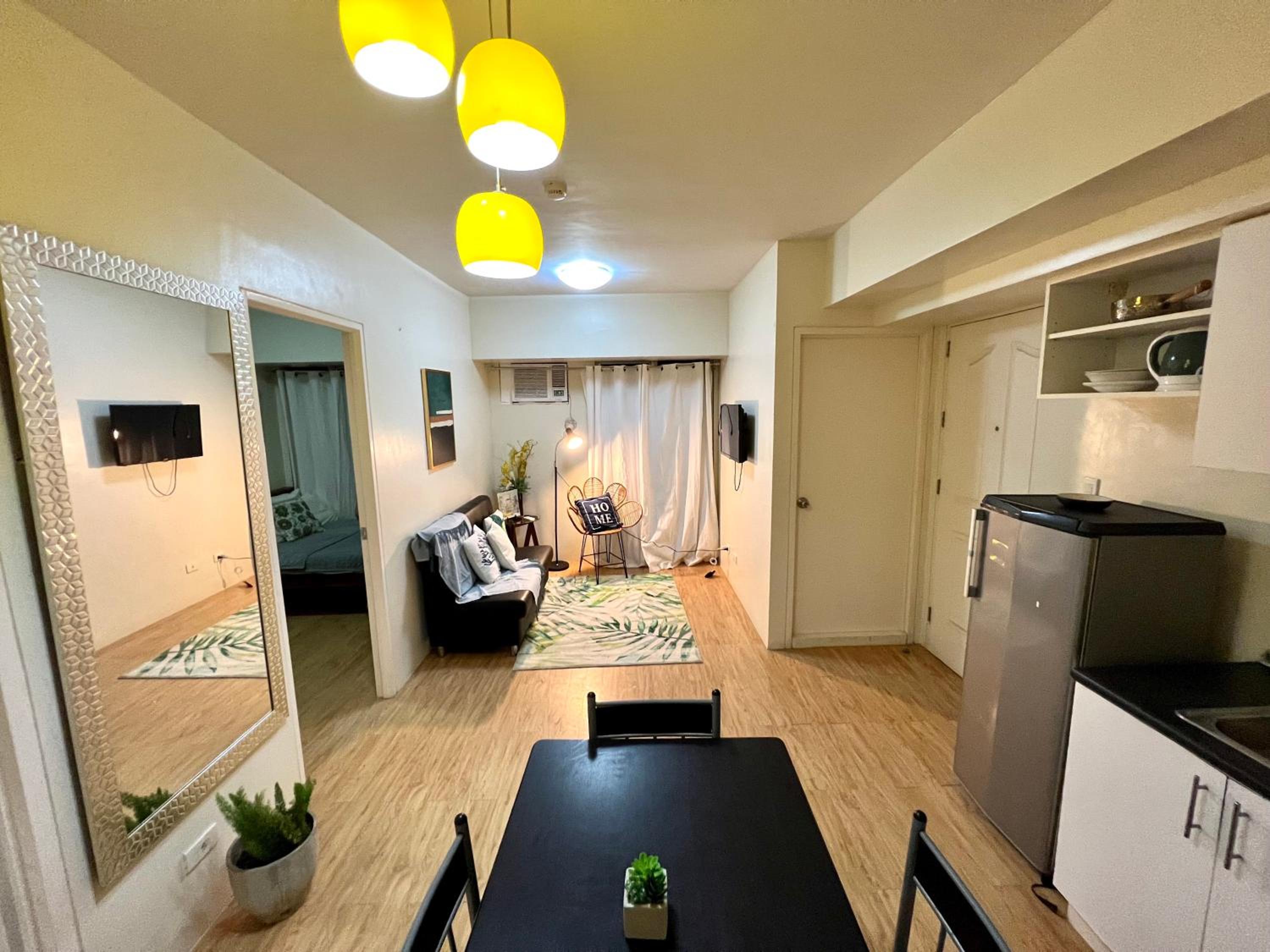 IT Park 1-bedroom w/pool view 3