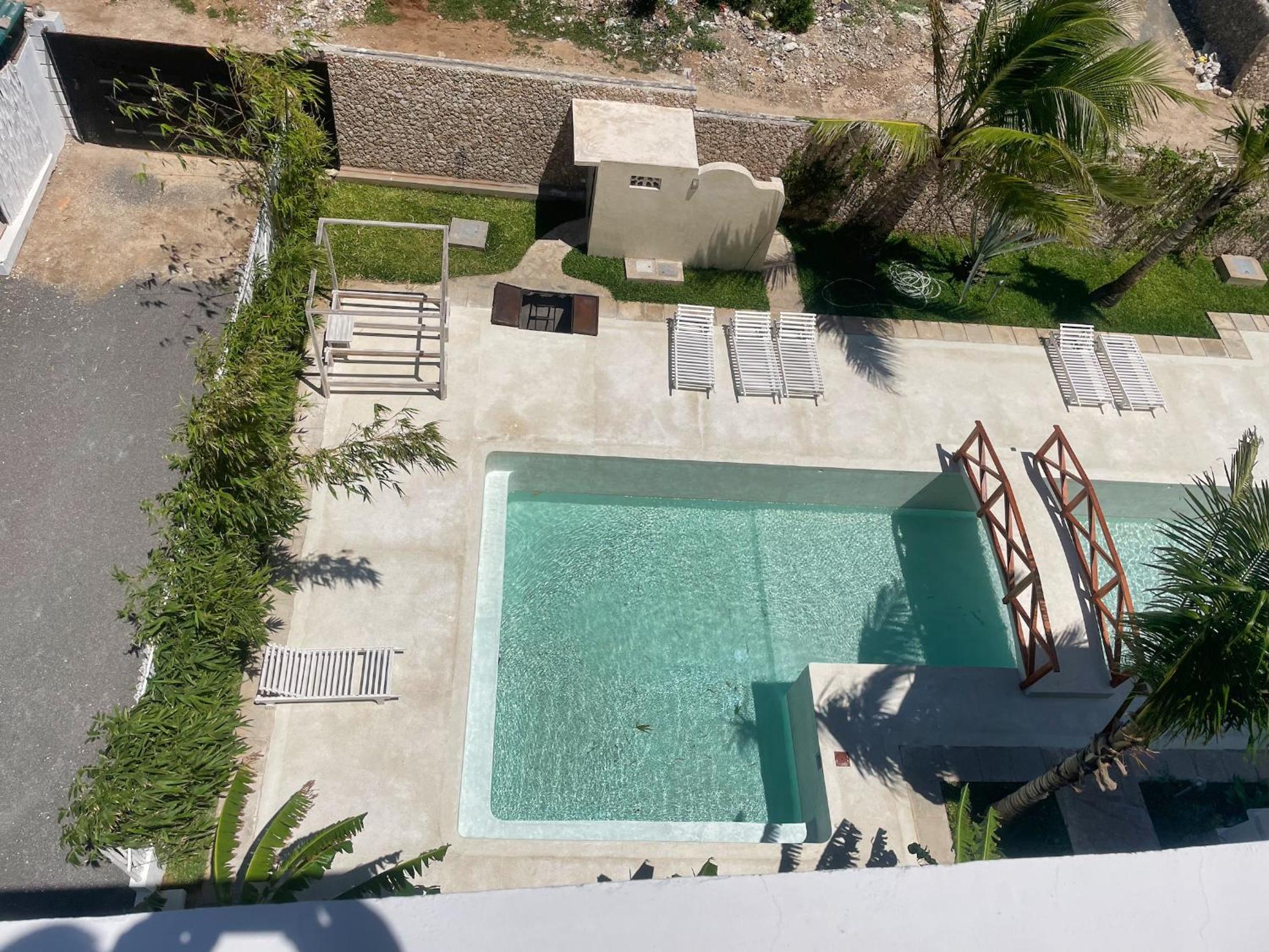 Paka Apartment (Infinity Kira Island Apartment) view 5