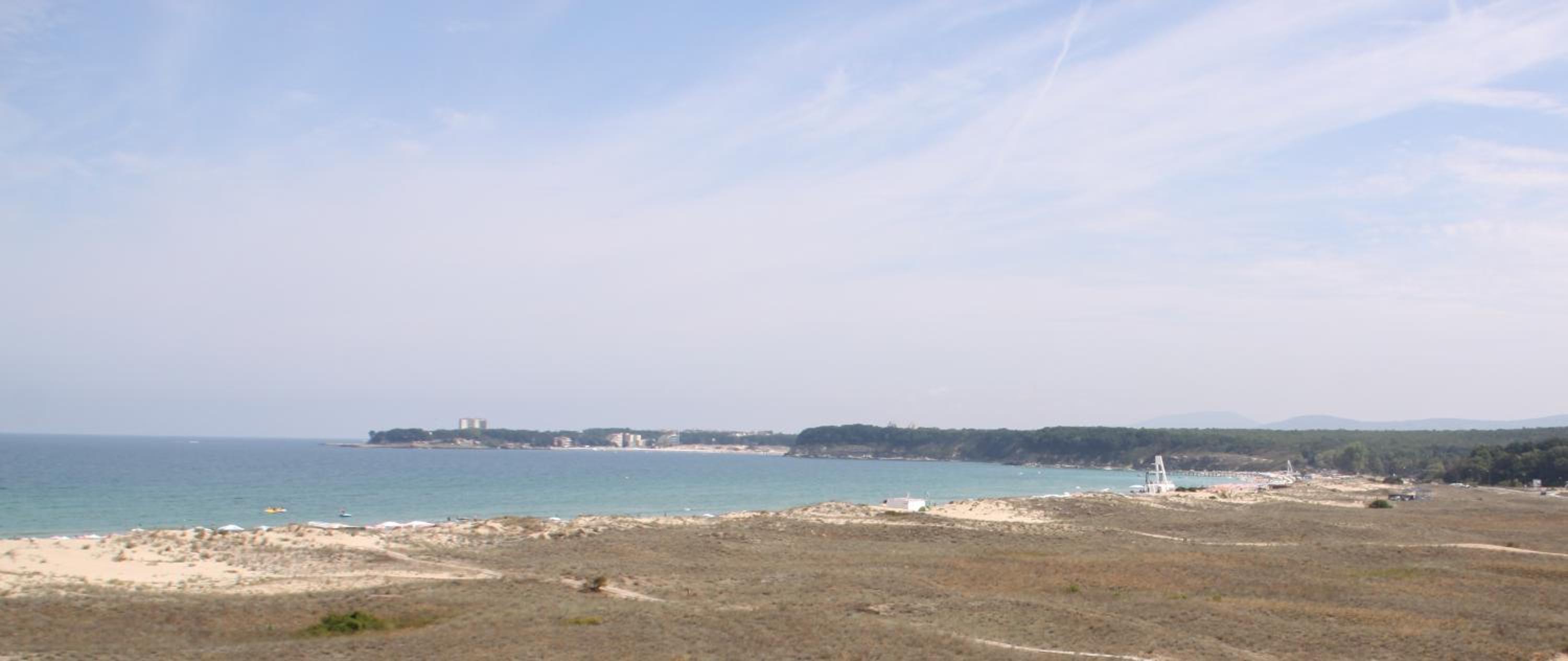 Golden Dunes Primorsko Apartments