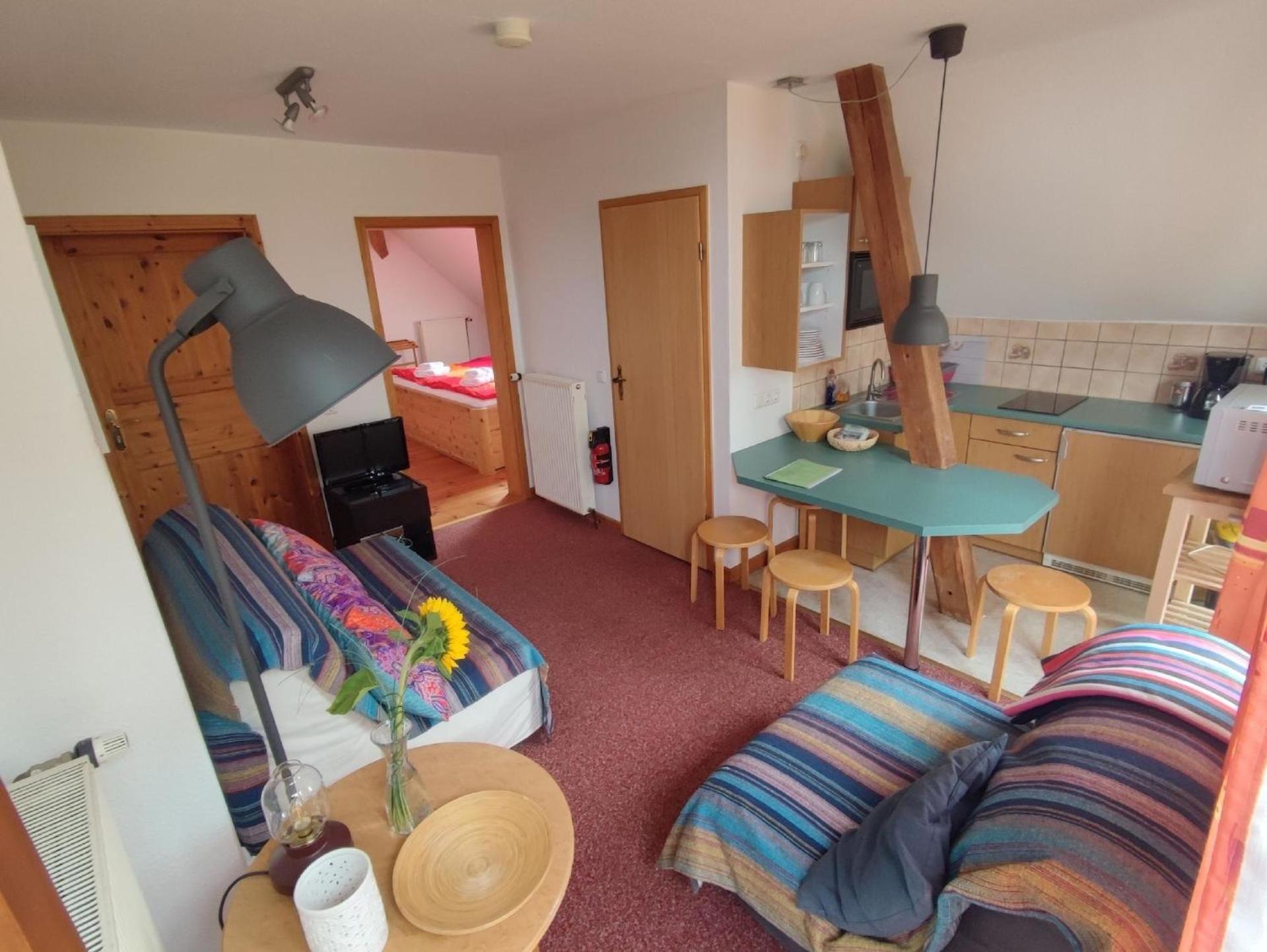 Ferienwohnung in Hohenkirchen mit gemeinschaftlichem Pool, Garten und Grill