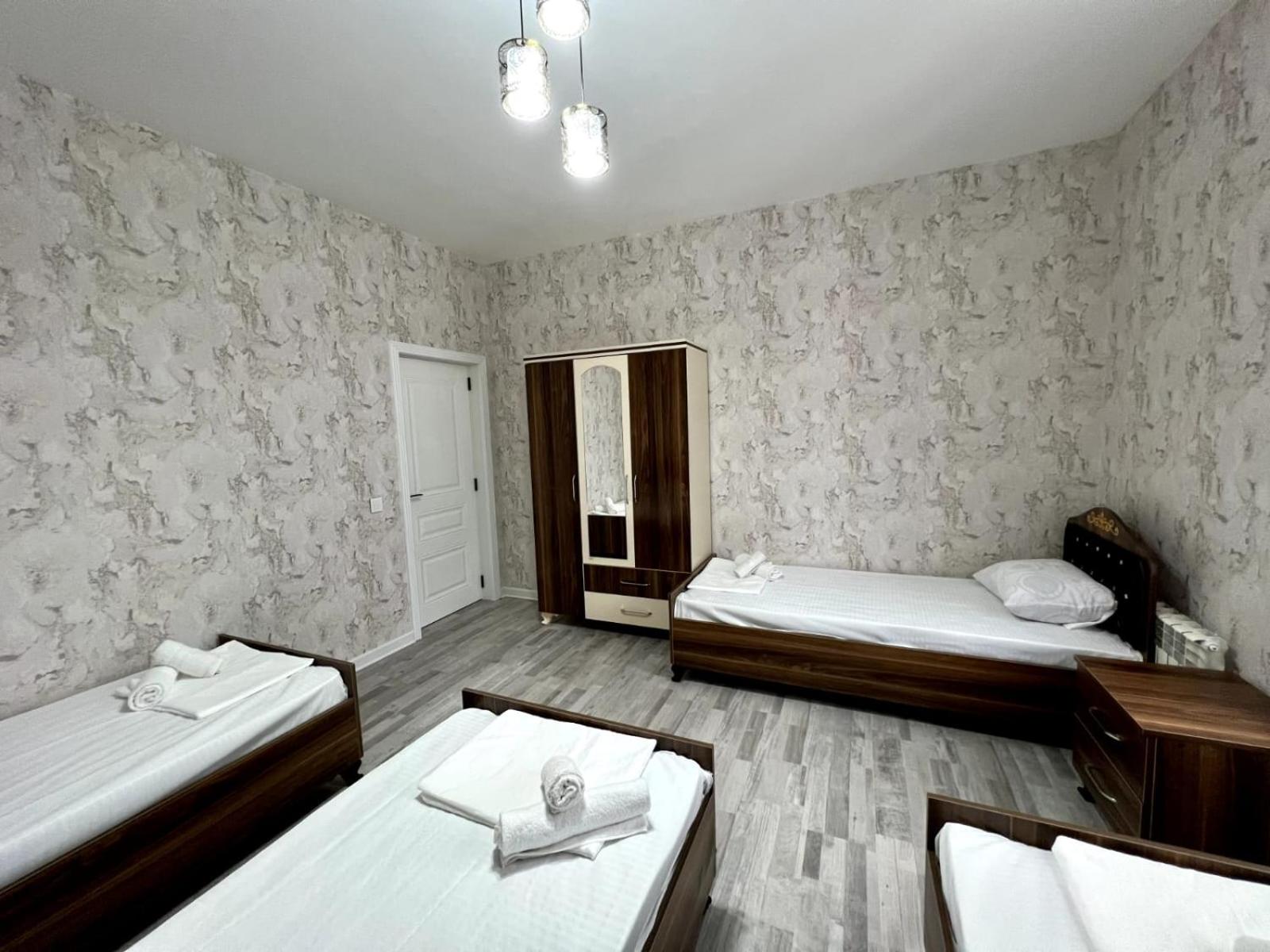 White villa 4 bedrooms