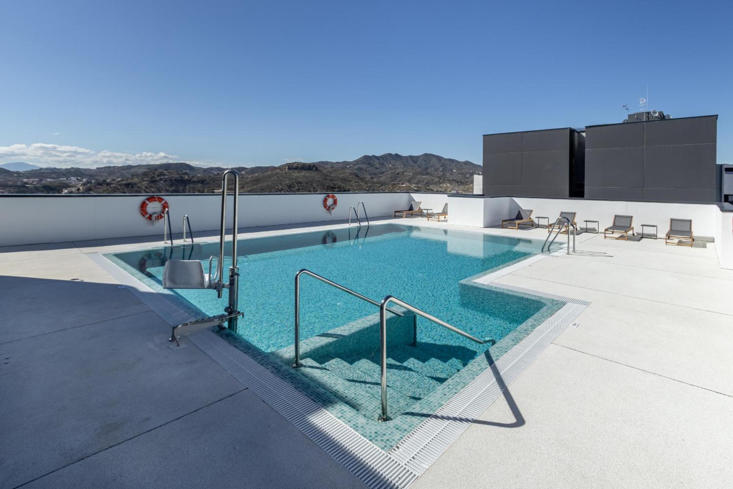Malaga Skyline 2 Pool & PK Free
