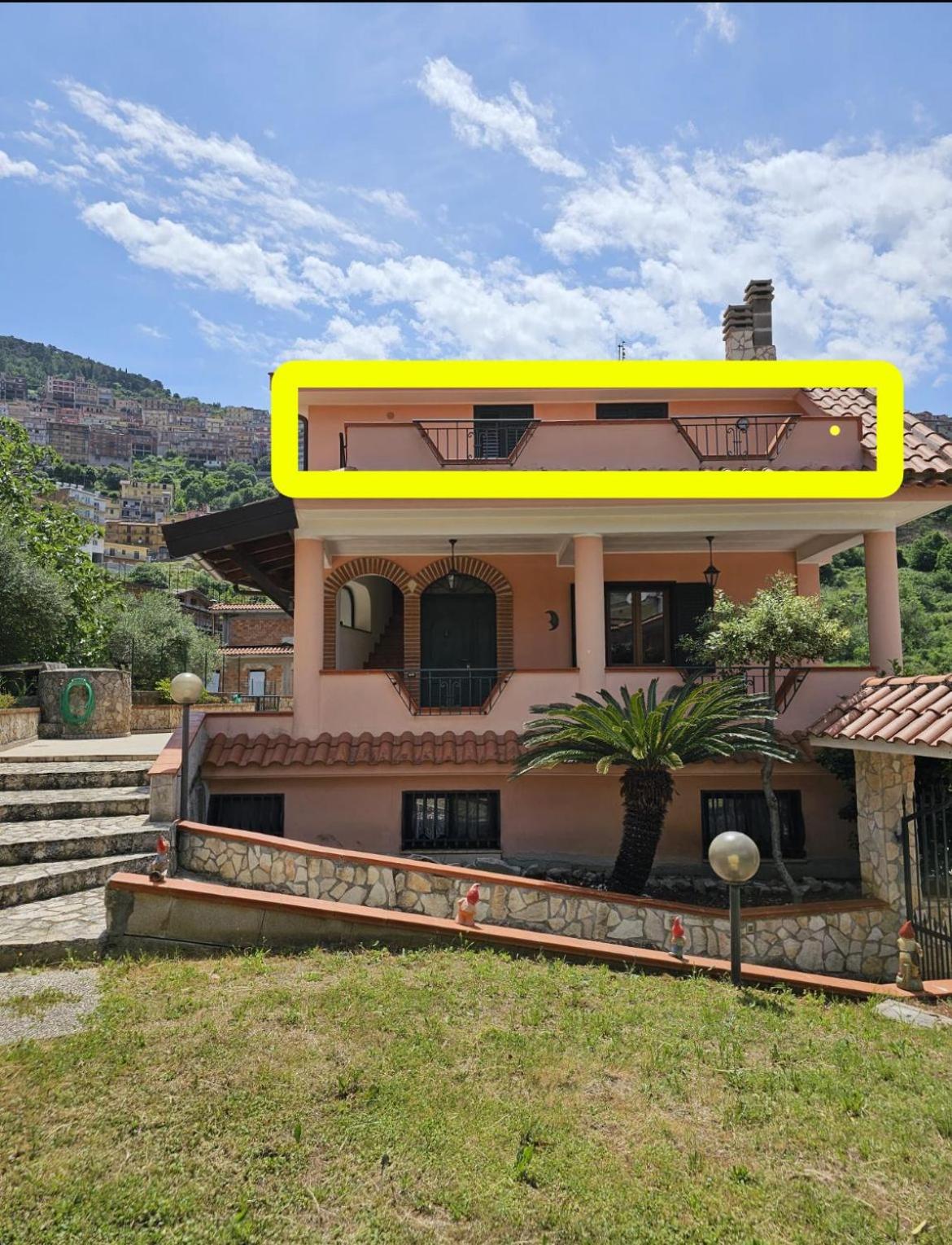 Casa tra gli ulivi