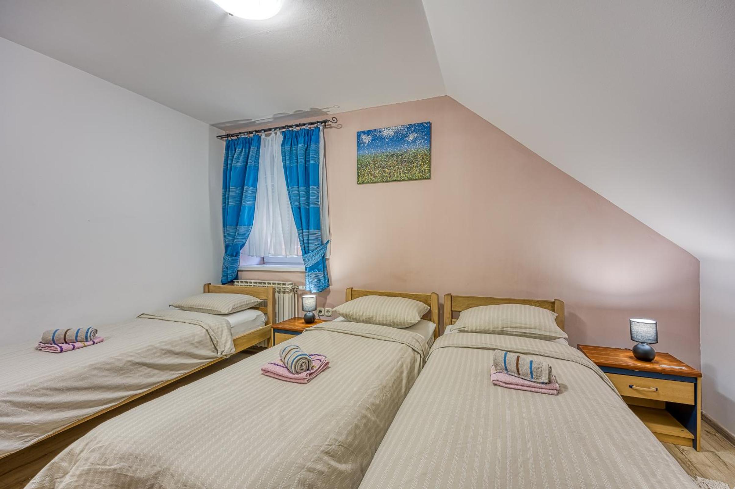 Rooms Centar view 2
