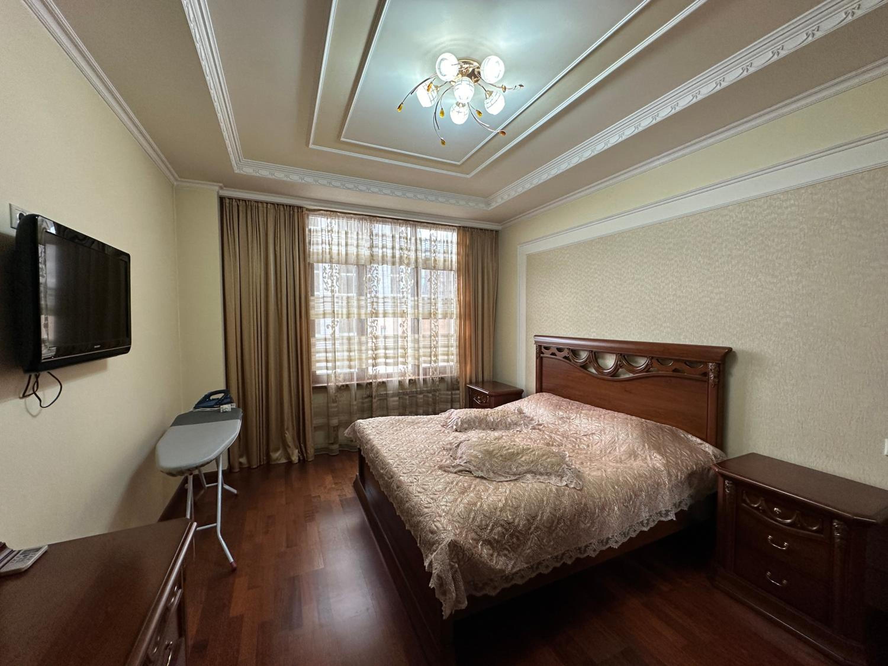Abovyan street, 2 bedrooms Spacious and Luxury apartment AB917