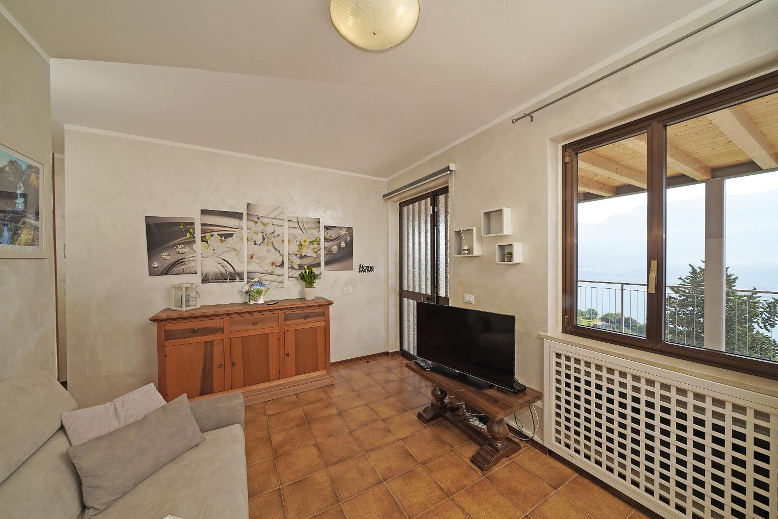 Maison du Pralonc - Lago view 2