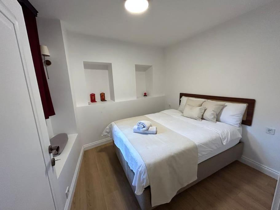 Villa Arancia Istanbul - Garden, BBQ, Sauna & Turkish Bath by the Tram in Fatih