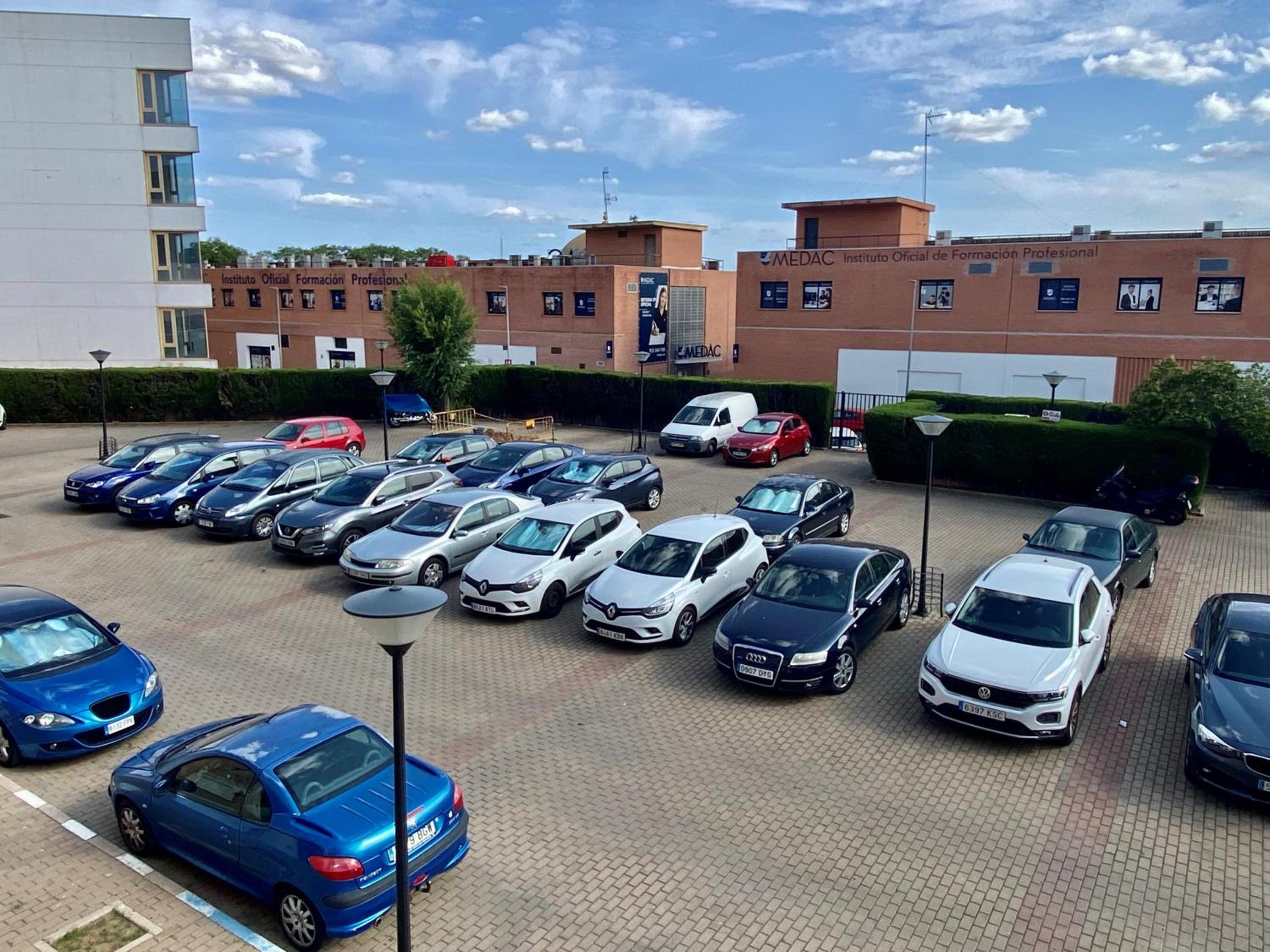 APARTAMENTOS FIBES GARDEN SEVILLA