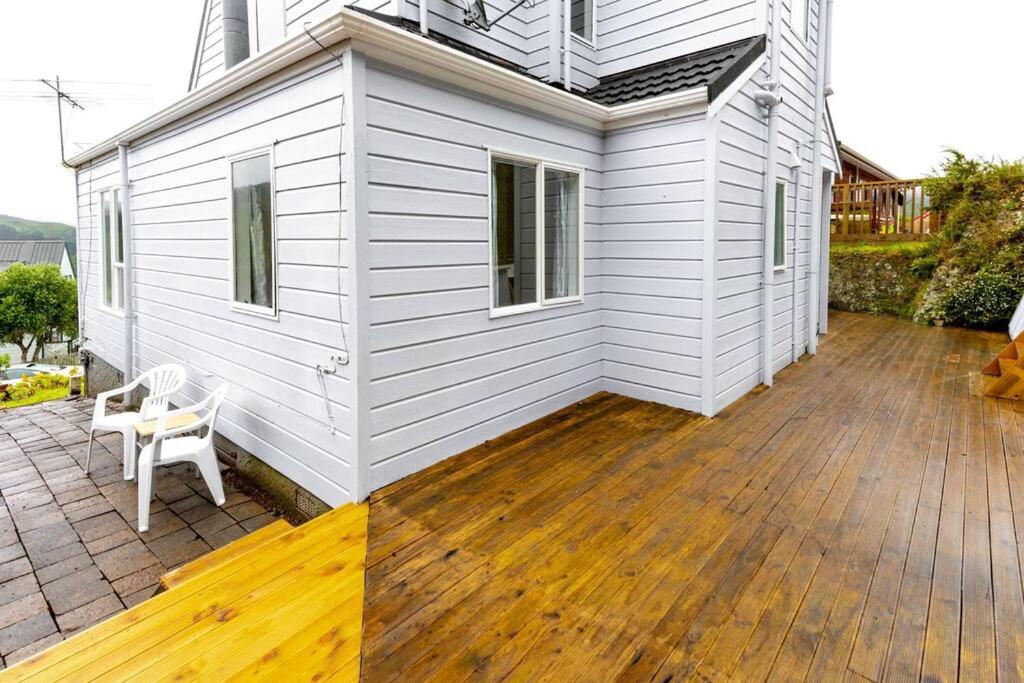 Big sale in winter three bedrooms two bathrooms in karori