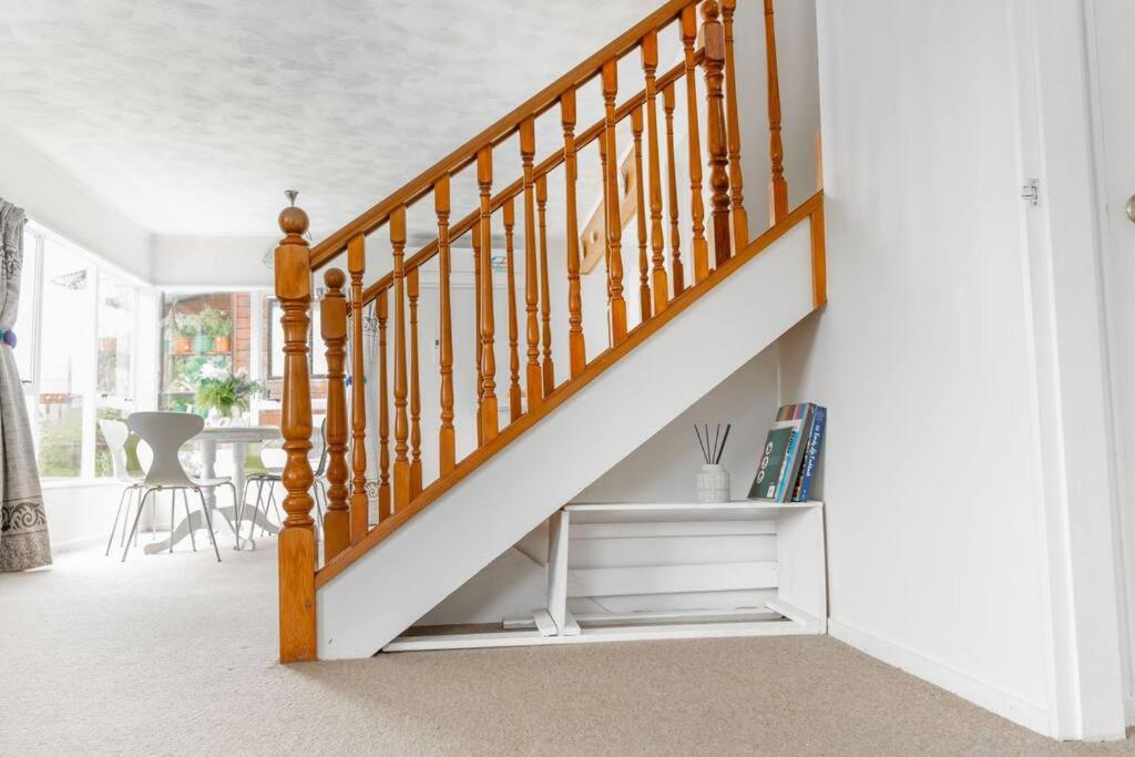 Big sale in winter three bedrooms two bathrooms in karori