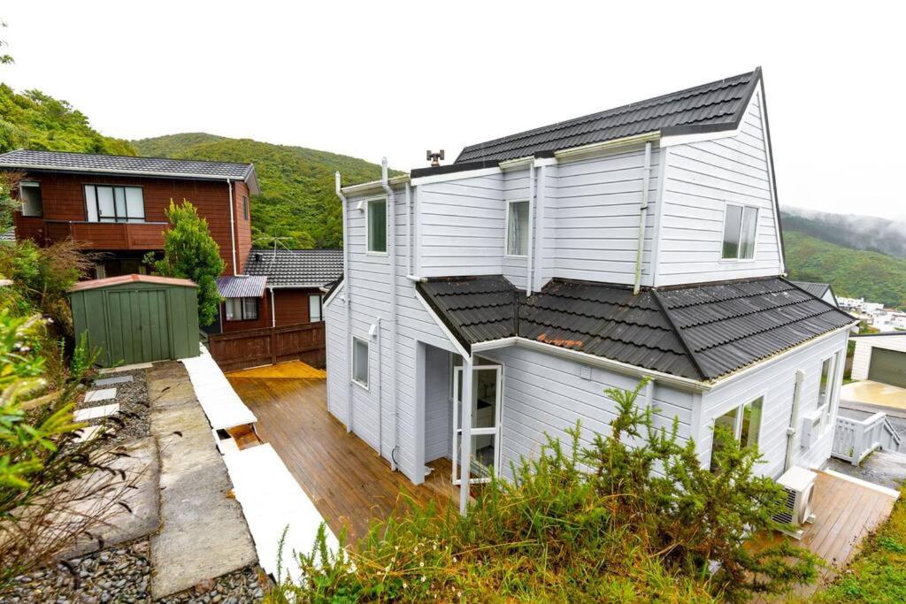 Big sale in winter three bedrooms two bathrooms in karori