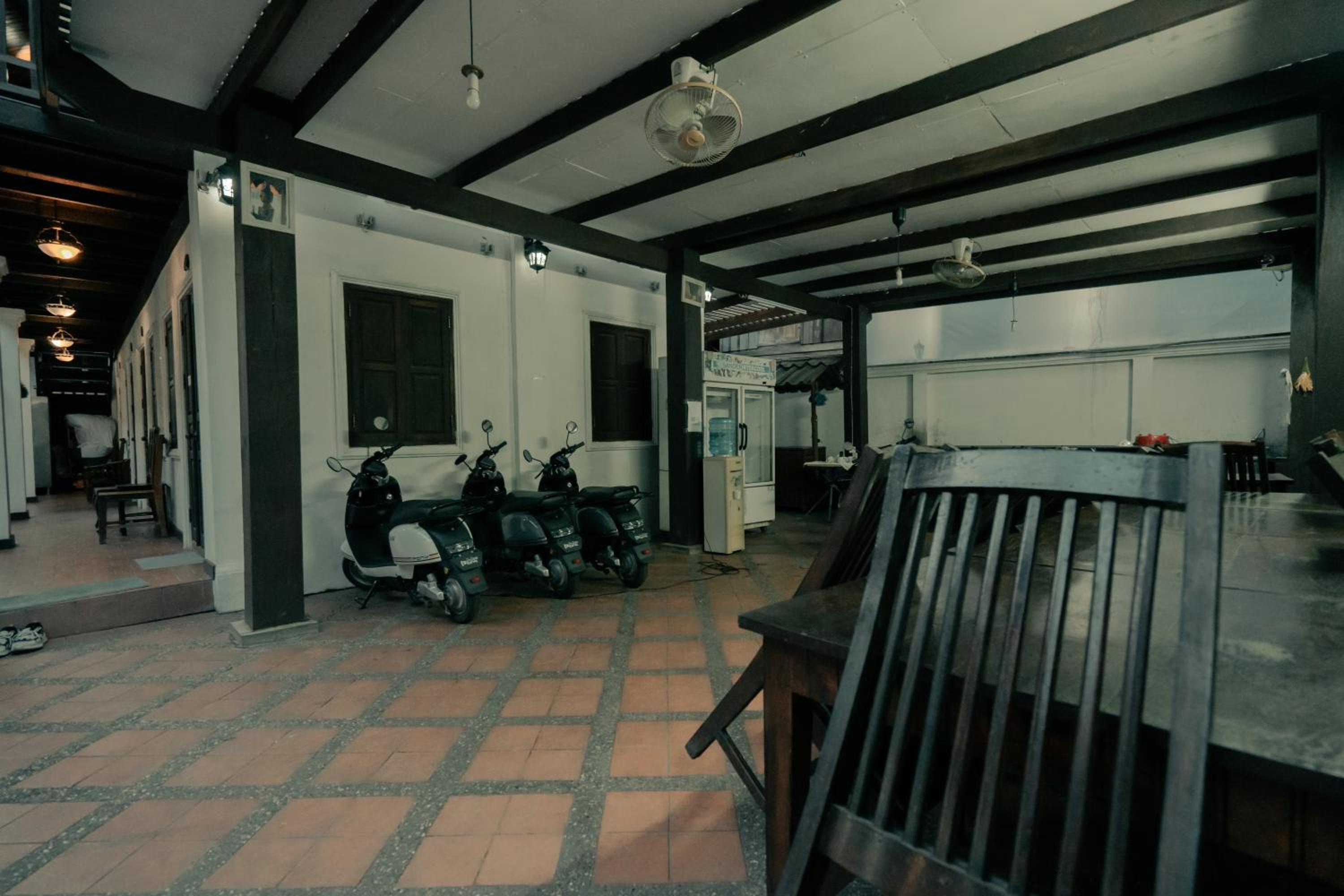 khong kham Hotel