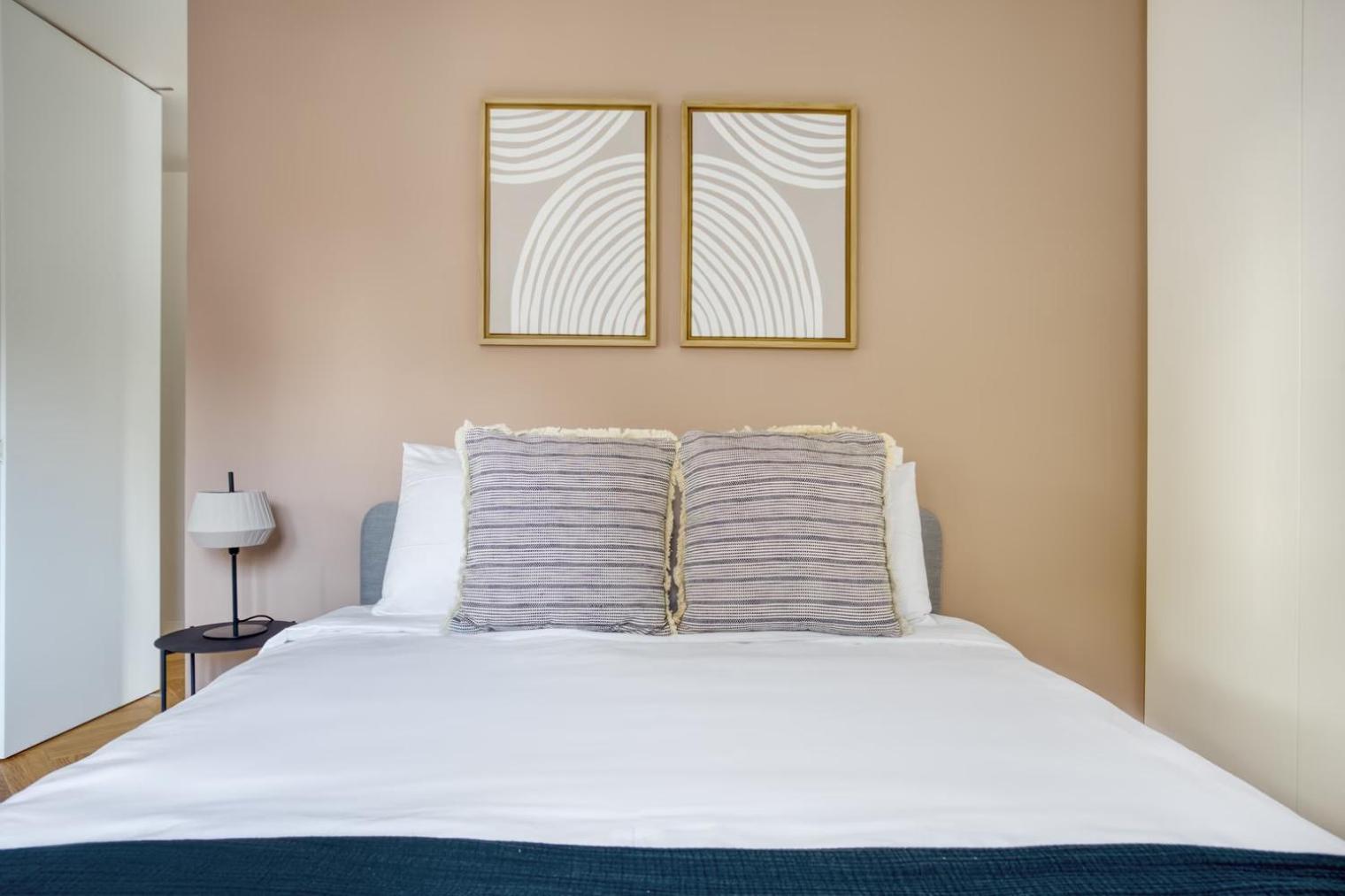 APARTMENT KiNG DELUXE WITH AC view 4