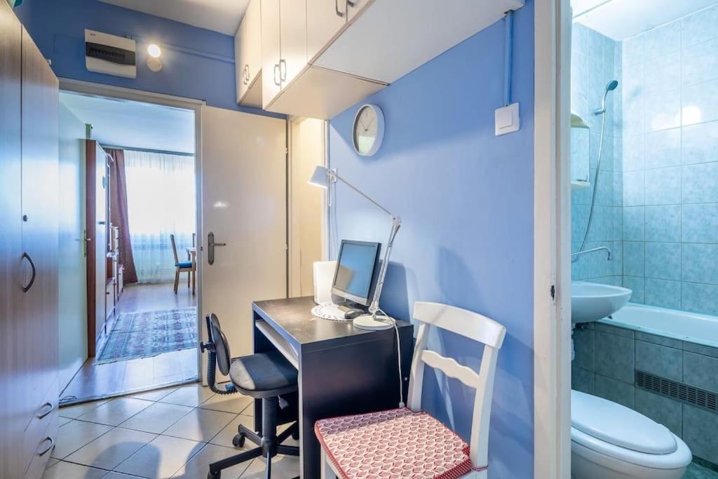 Convenient City Stay